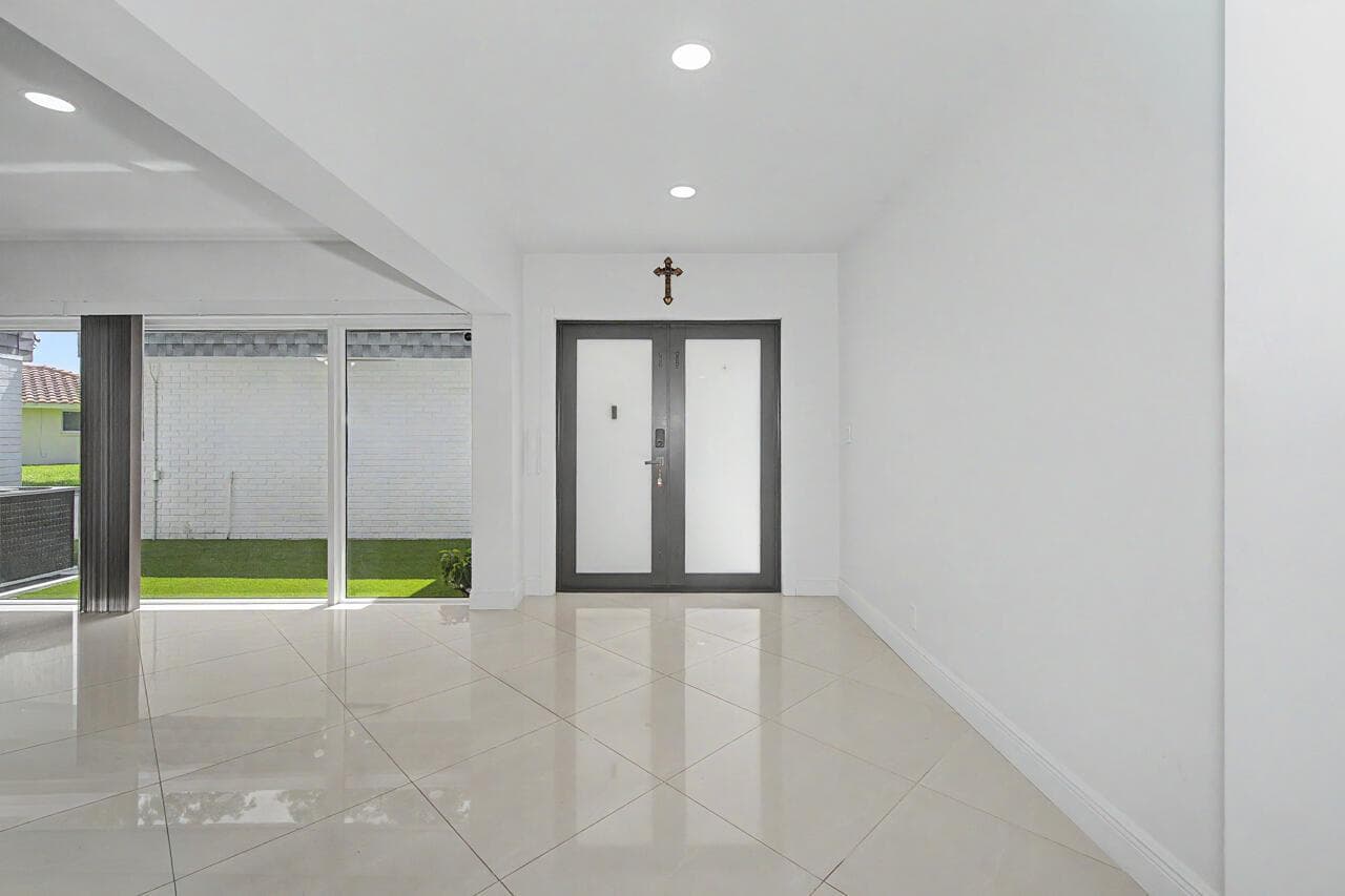 5707 White Hickory Circle, Tamarac, FL 33319 — zdjęcie 4