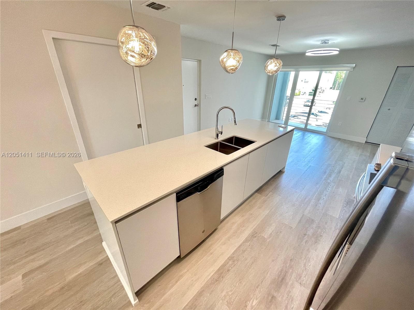 2535 NE 193rd St # 3212, Miami, FL 33180