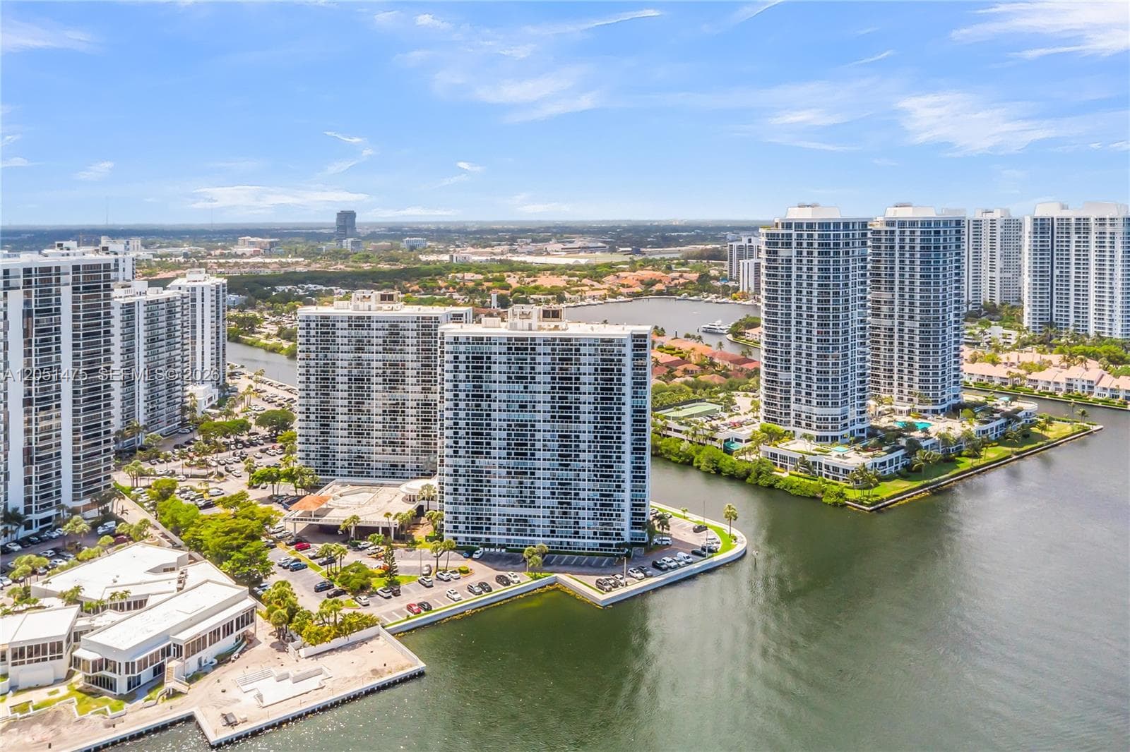 20515 E Country Club Dr # 248, Aventura, FL 33180 — zdjęcie 4