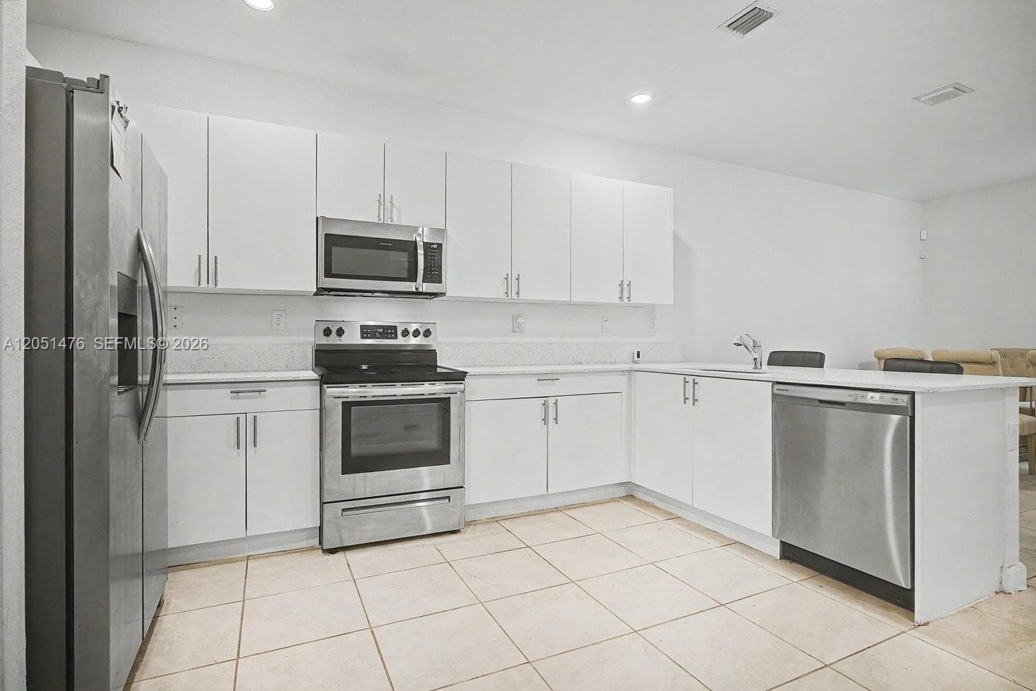 1020 SE 26th Ter, Homestead, FL 33035 — zdjęcie 5
