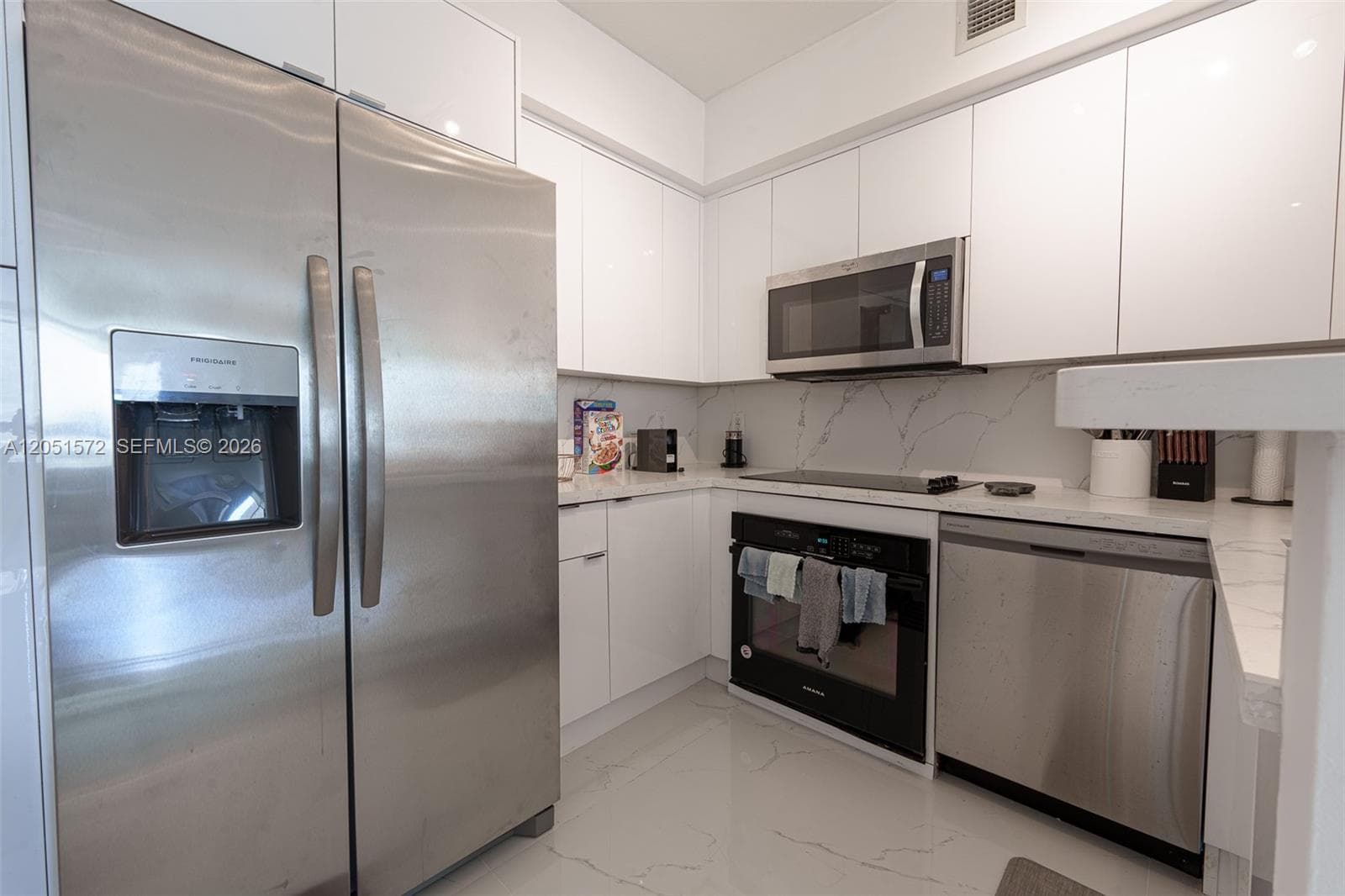 335 S Biscayne Blvd # 1600, Miami, FL 33131 — zdjęcie 4