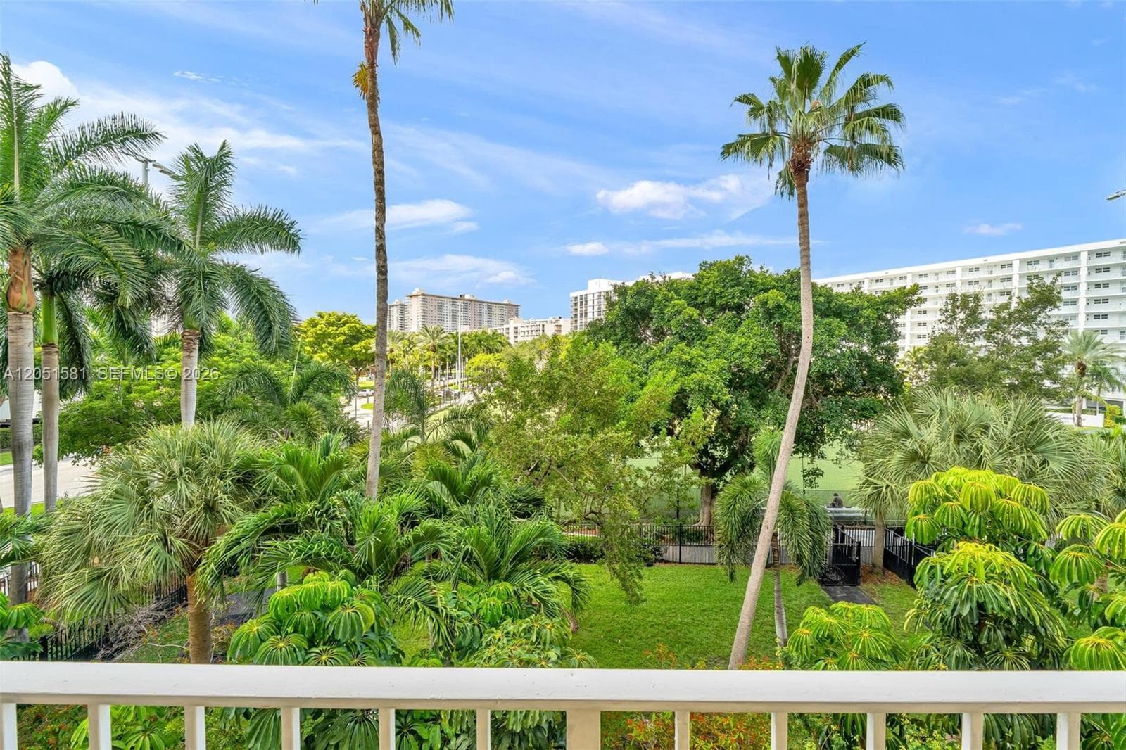 200 178th Dr # 409, Sunny Isles Beach, FL 33160 — zdjęcie 3