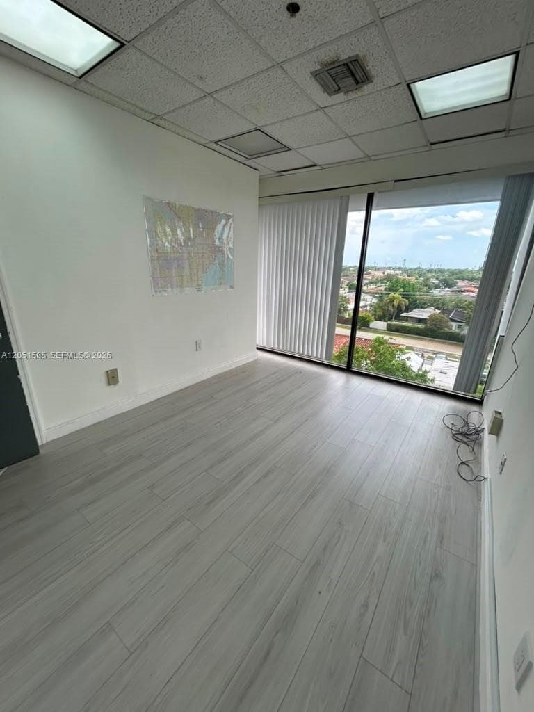 900 W 49th St Suite 315, Hialeah, FL 33012 — zdjęcie 3