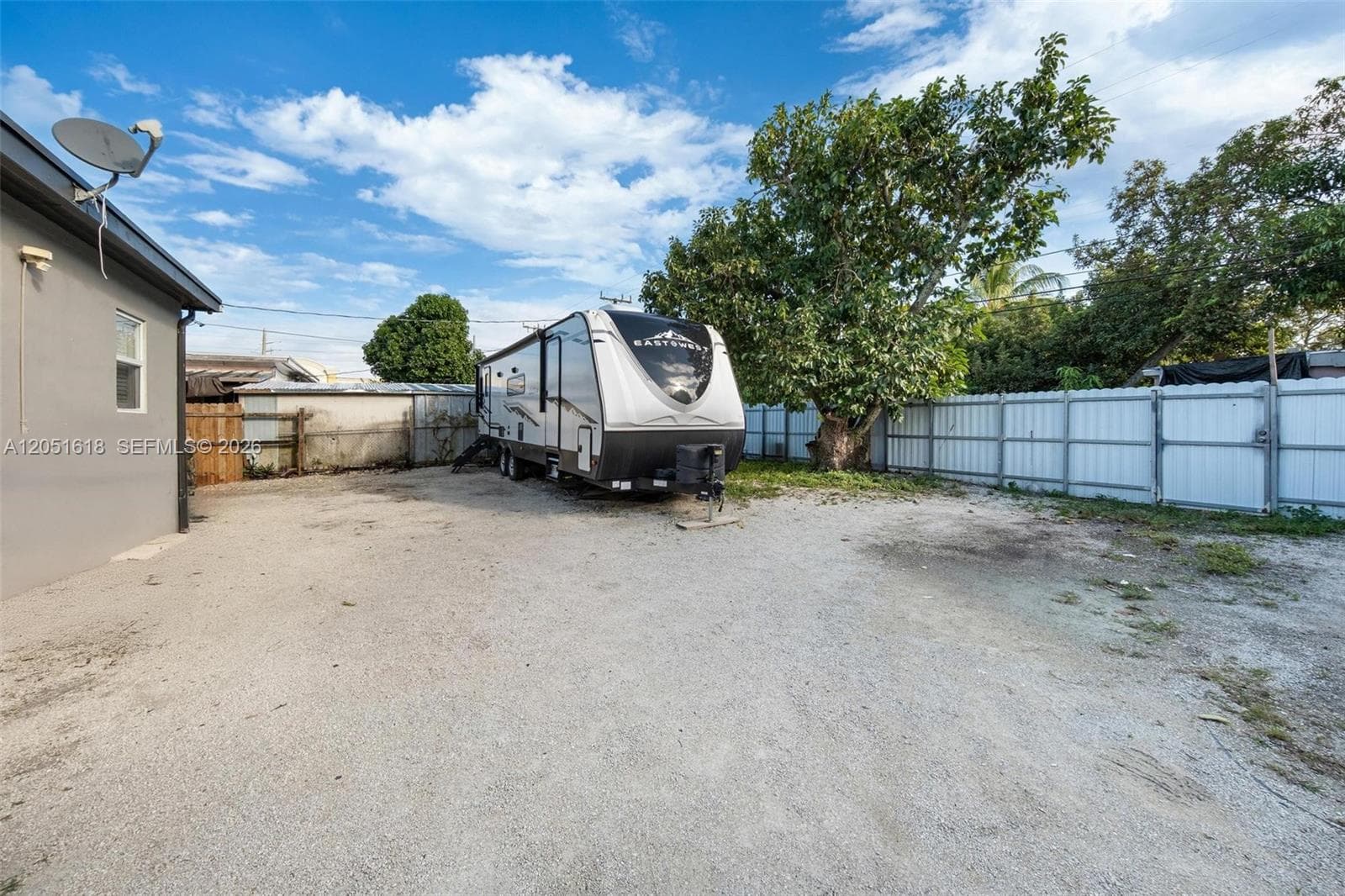 740 NW 135 St, North Miami, FL 33168 — zdjęcie 3
