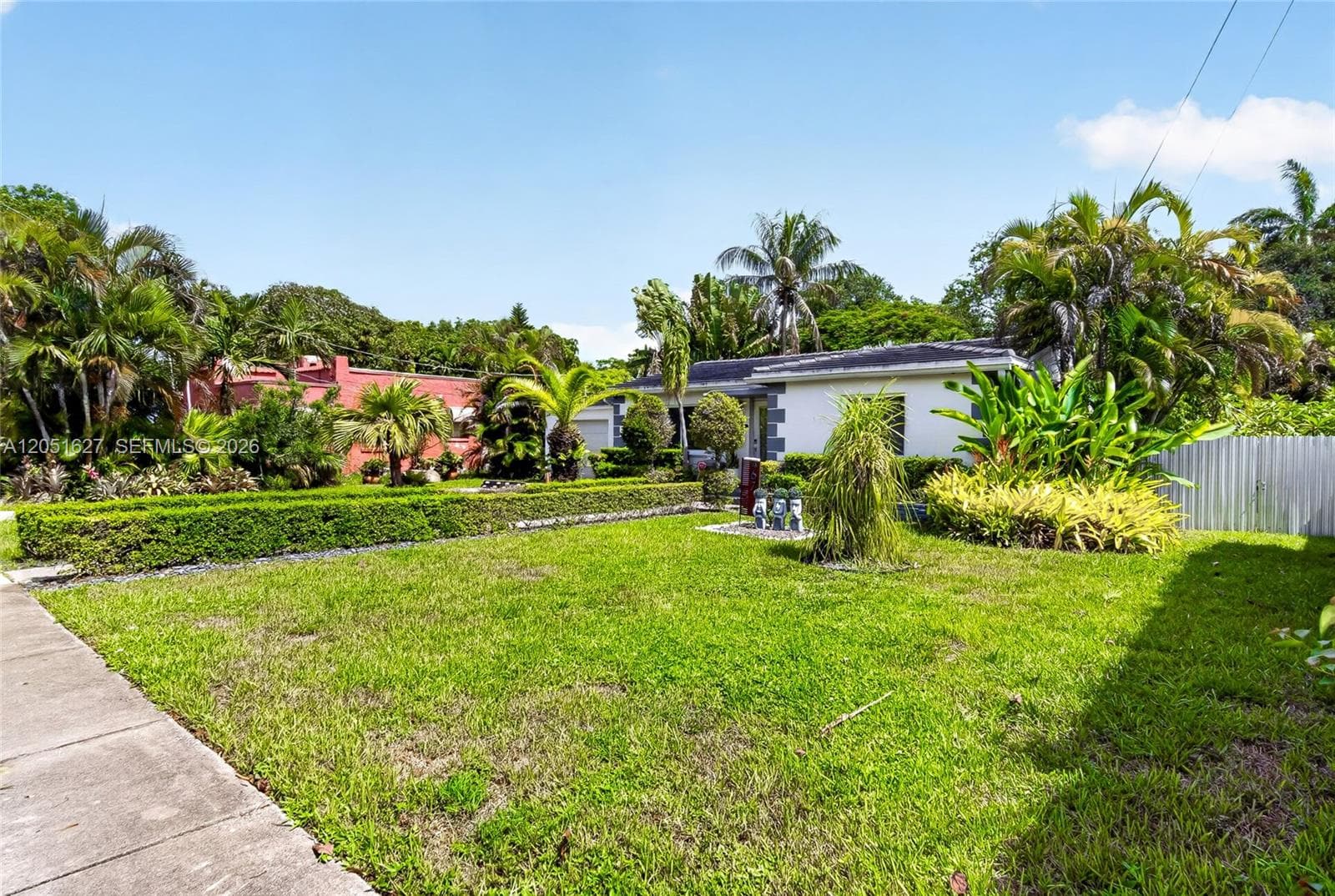 467 NE 129th St, North Miami, FL 33161 — zdjęcie 3