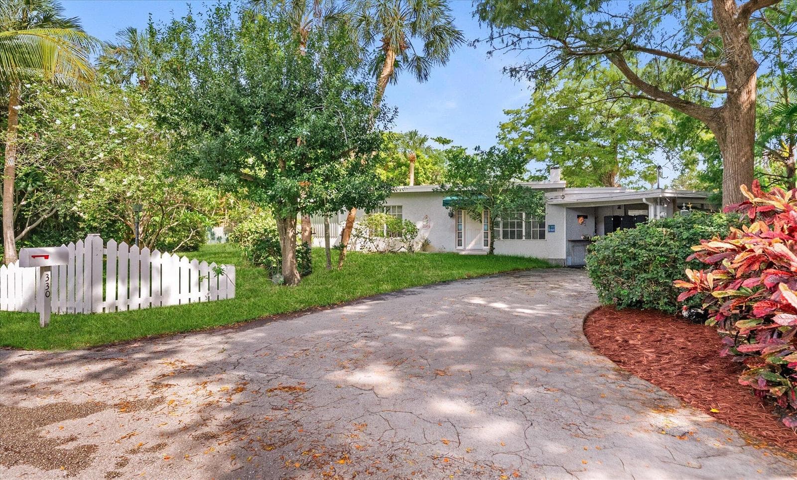330 NW 32nd Court, Oakland Park, FL 33309 — zdjęcie 3