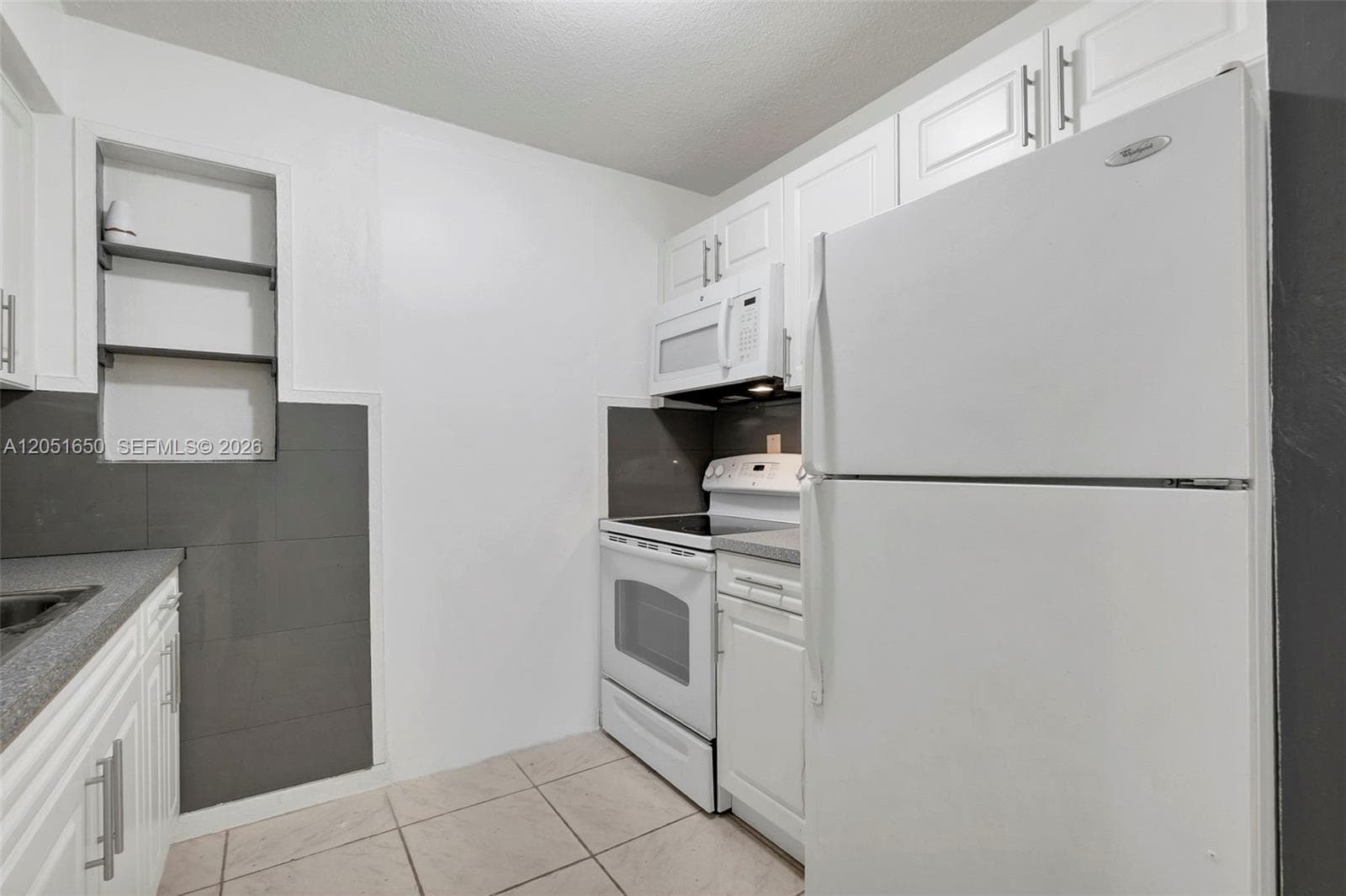 670 NE 130th St # 670, North Miami, FL 33161 — zdjęcie 5