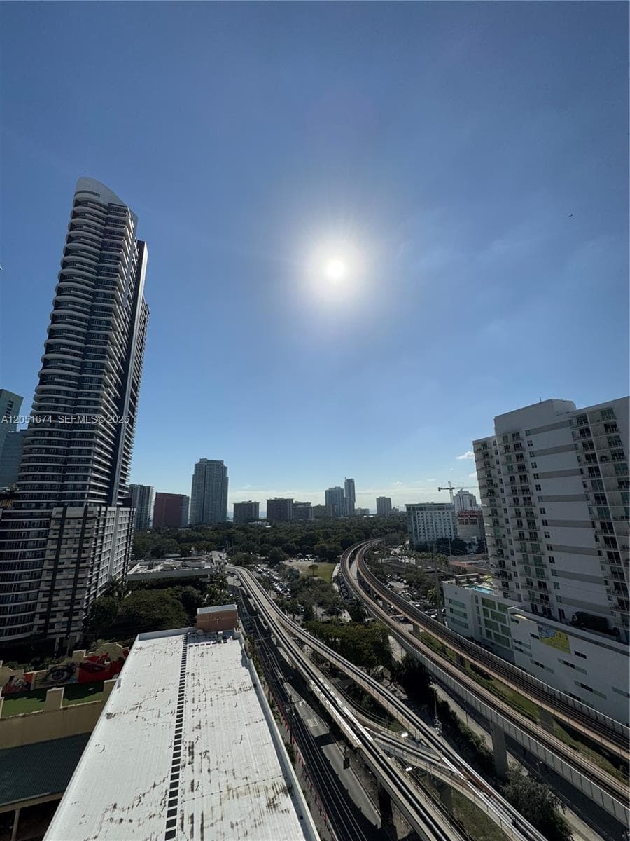 79 SW 12th St # 1702-S, Miami, FL 33130 — zdjęcie 2