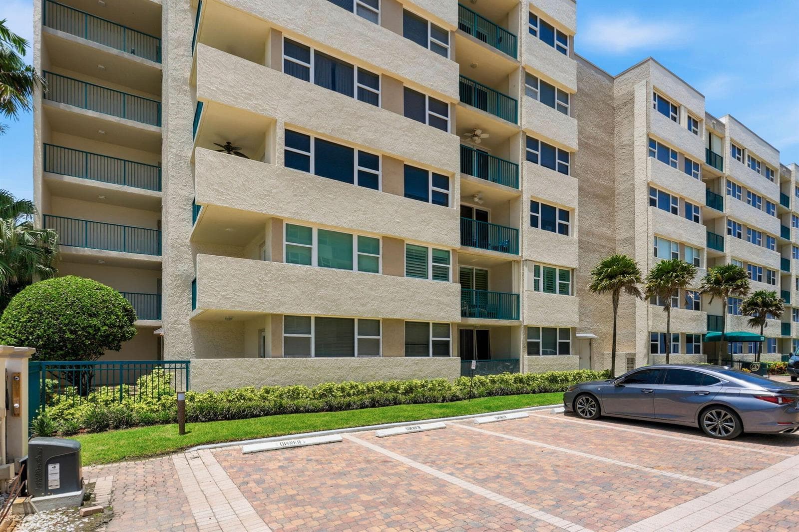 1239 Hillsboro Mile # 302, Hillsboro Beach, FL 33062 — zdjęcie 2