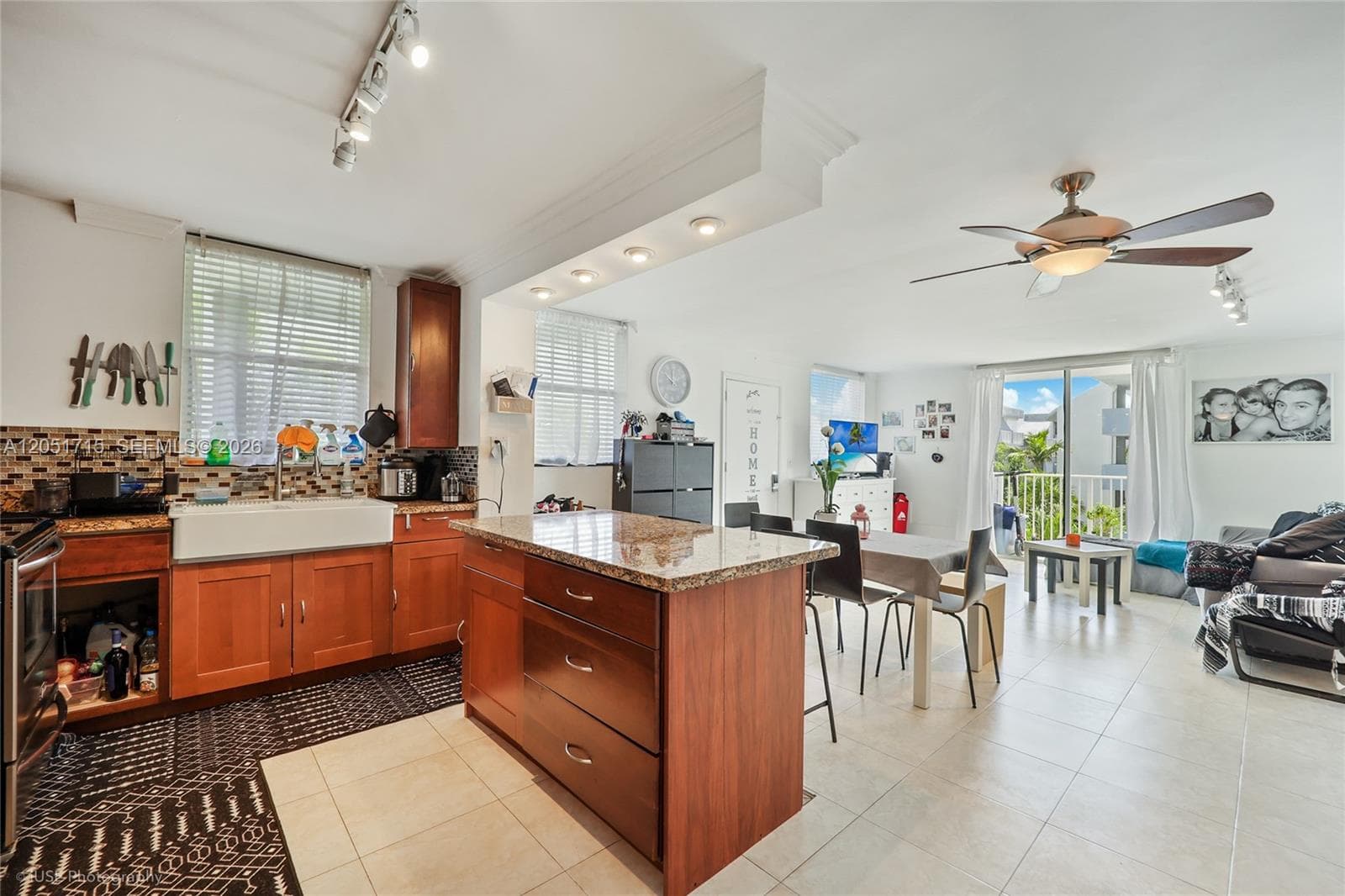 1801 S Treasure Dr # 421, North Bay Village, FL 33141 — zdjęcie 2