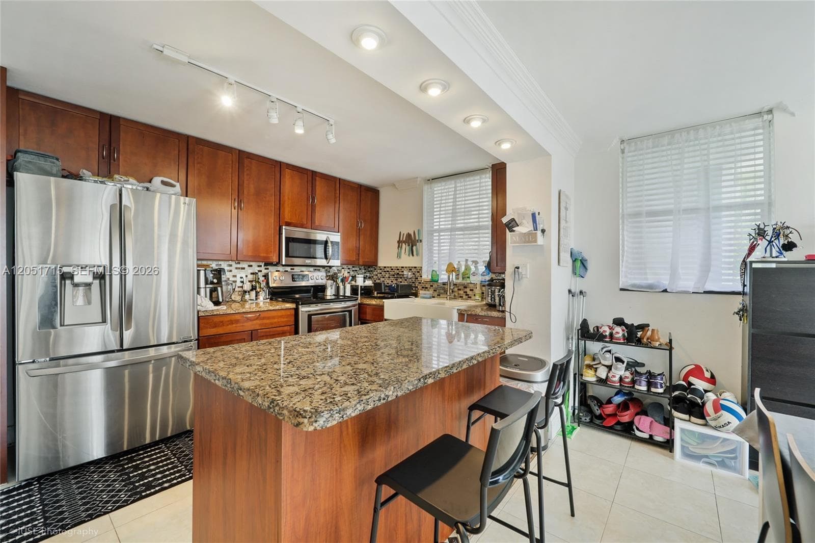 1801 S Treasure Dr # 421, North Bay Village, FL 33141 — zdjęcie 3