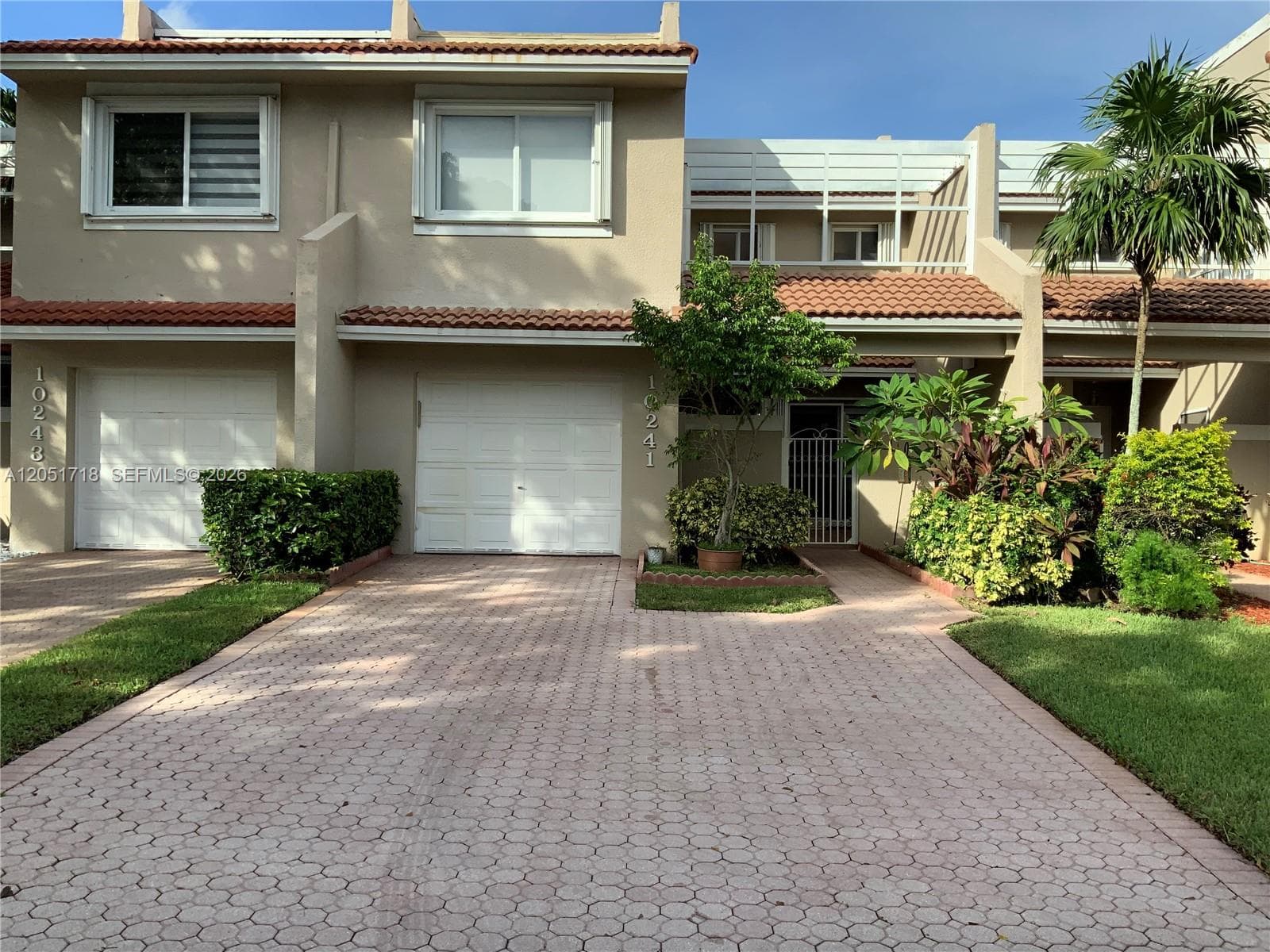 10241 NW 52nd Ter # 0, Doral, FL 33178 — zdjęcie 2
