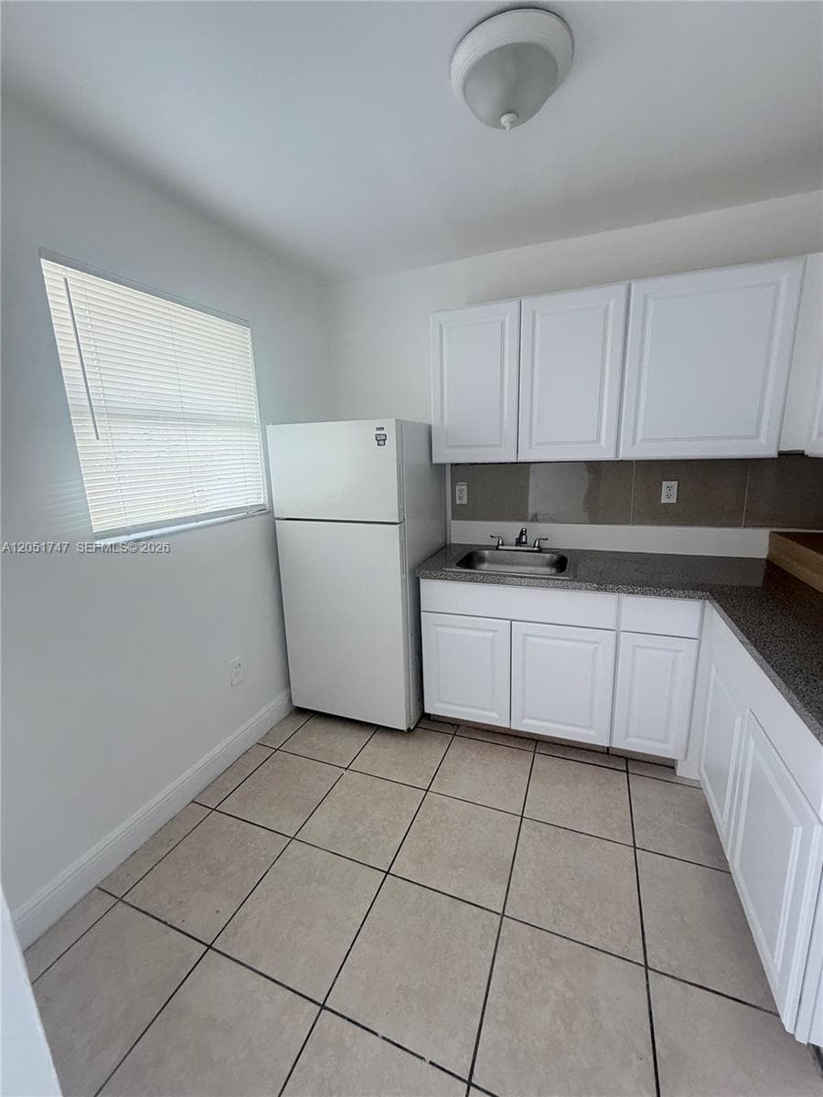 1990 NW 183rd St # 5, Miami Gardens, FL 33056
