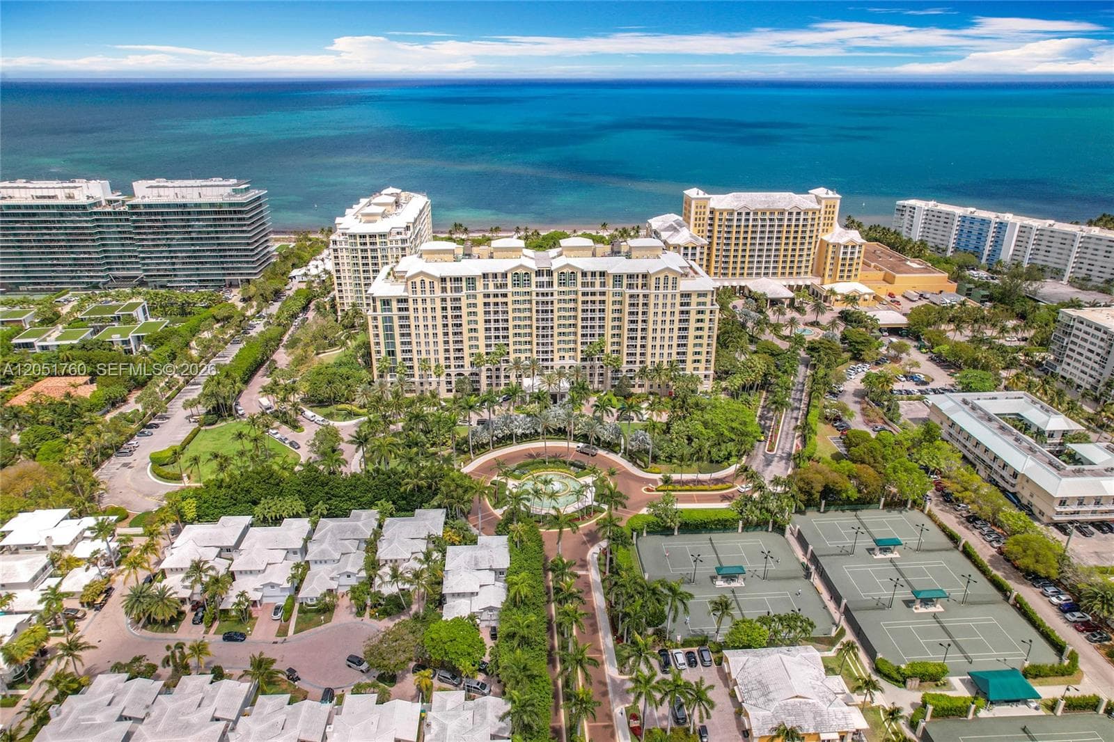 445 Grand Bay Dr # 418, Key Biscayne, FL 33149