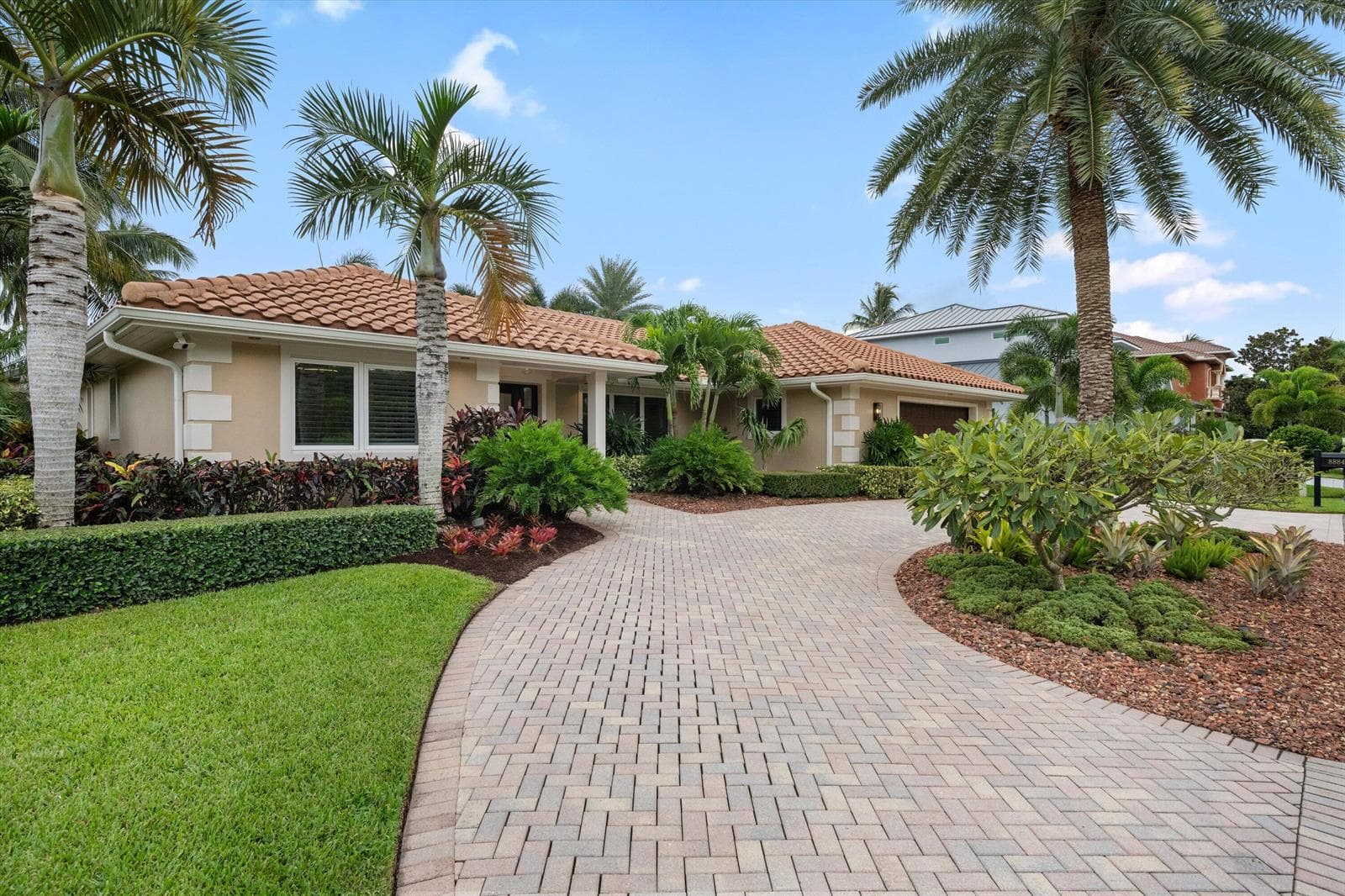 8884 SE Pelican Island Way, Hobe Sound, FL 33455 — zdjęcie 2