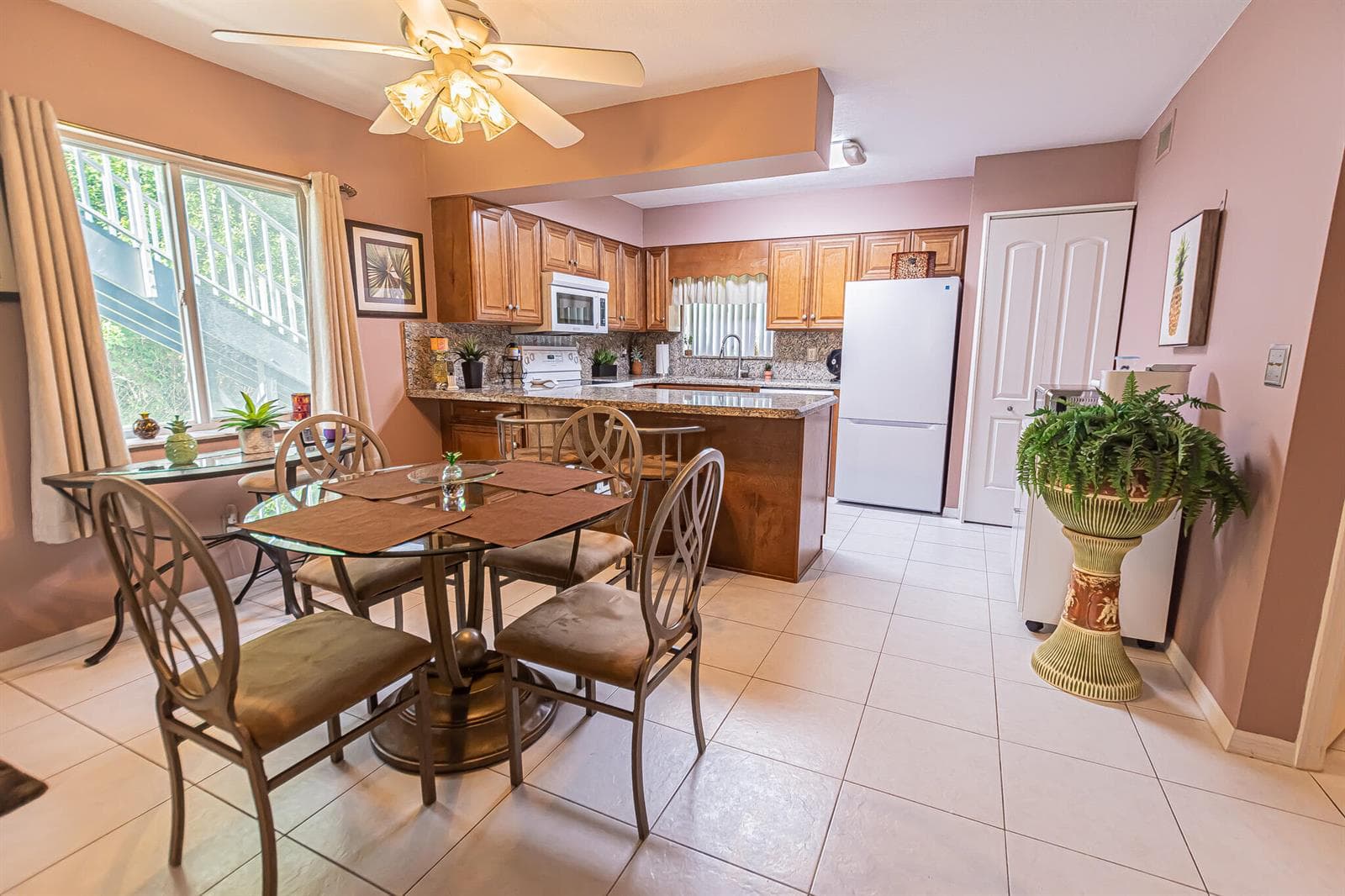 130 SE Village Drive # 3 B, Port St. Lucie, FL 34952 — zdjęcie 5