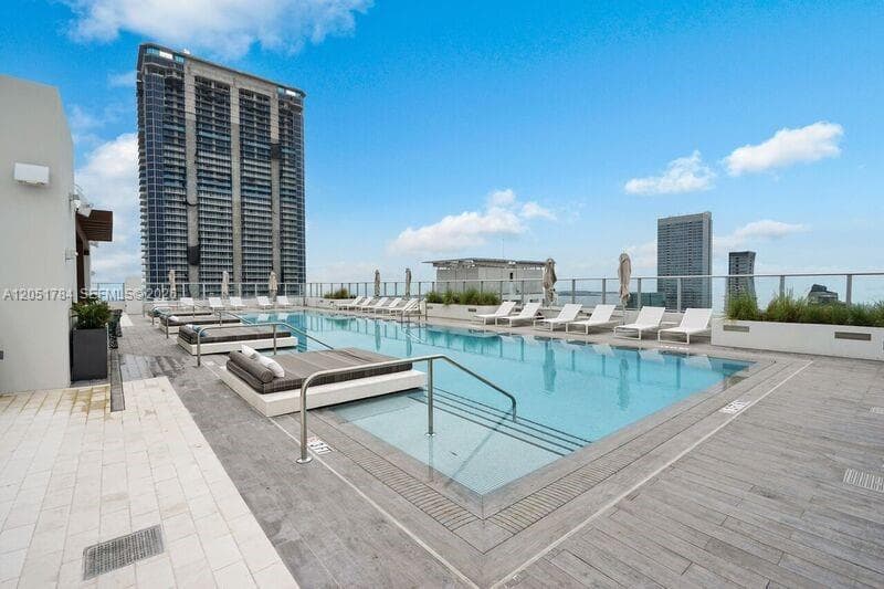 1010 Brickell Ave # 1403, Miami, FL 33131 — zdjęcie 3