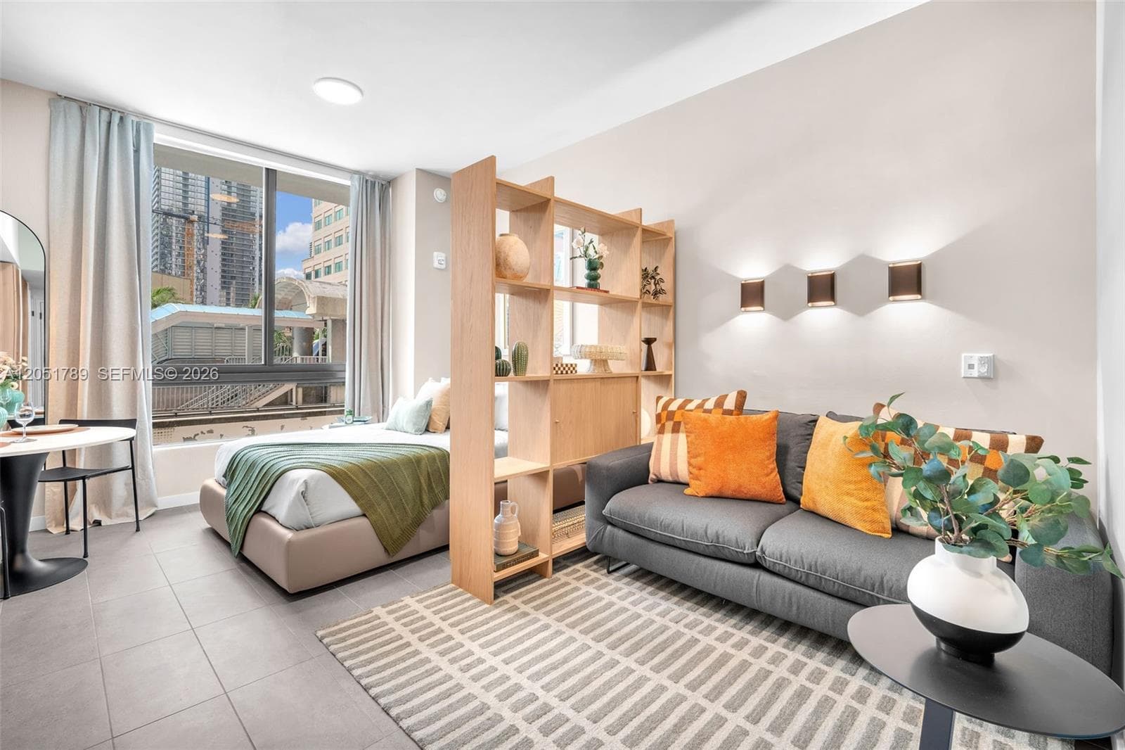 121 NE 5th St # 304, Miami, FL 33132 — zdjęcie 4