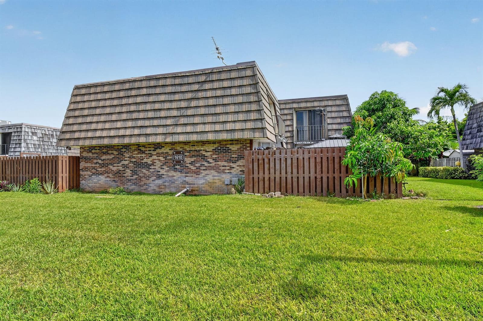 1610 Forest Lakes Circle # B, West Palm Beach, FL 33406