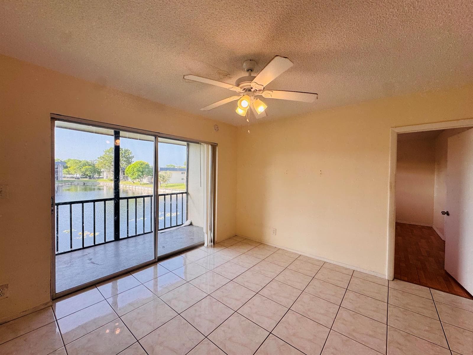 8025 S Colony Circle # 203, Tamarac, FL 33321 — zdjęcie 3