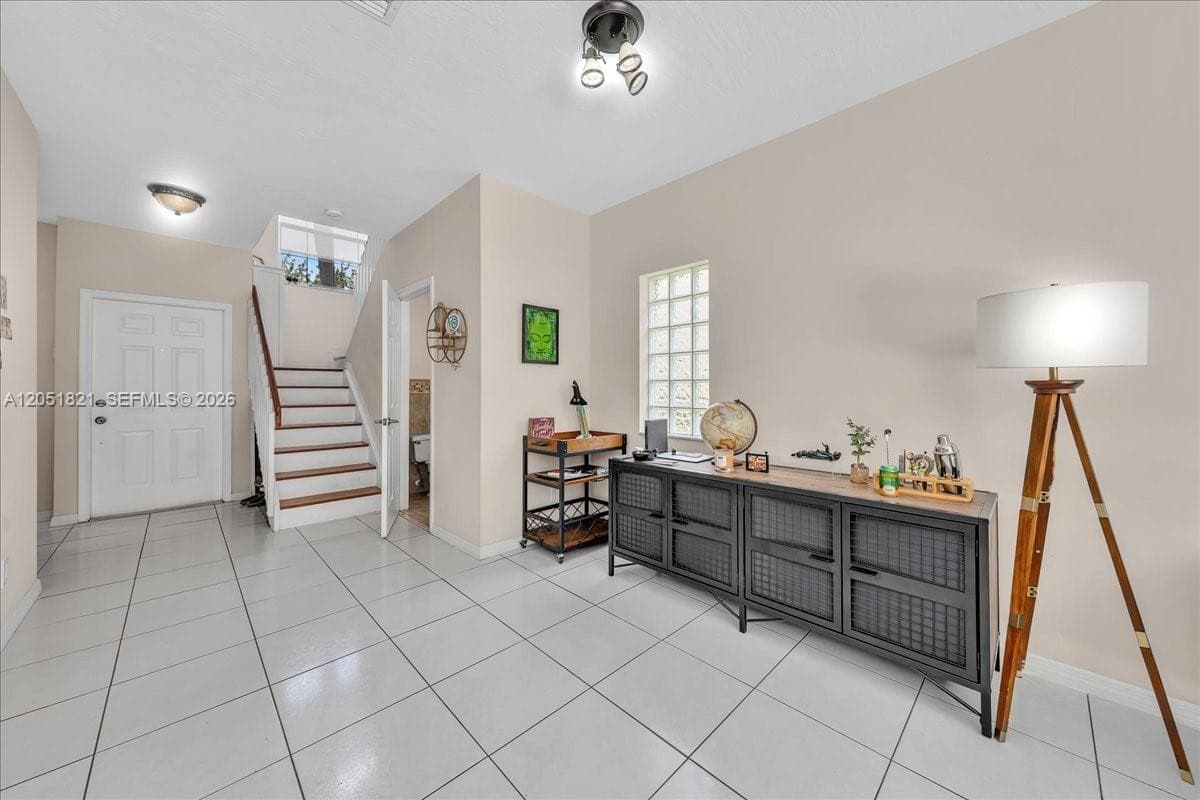 16138 Emerald Cove Rd, Weston, FL 33331 — zdjęcie 2