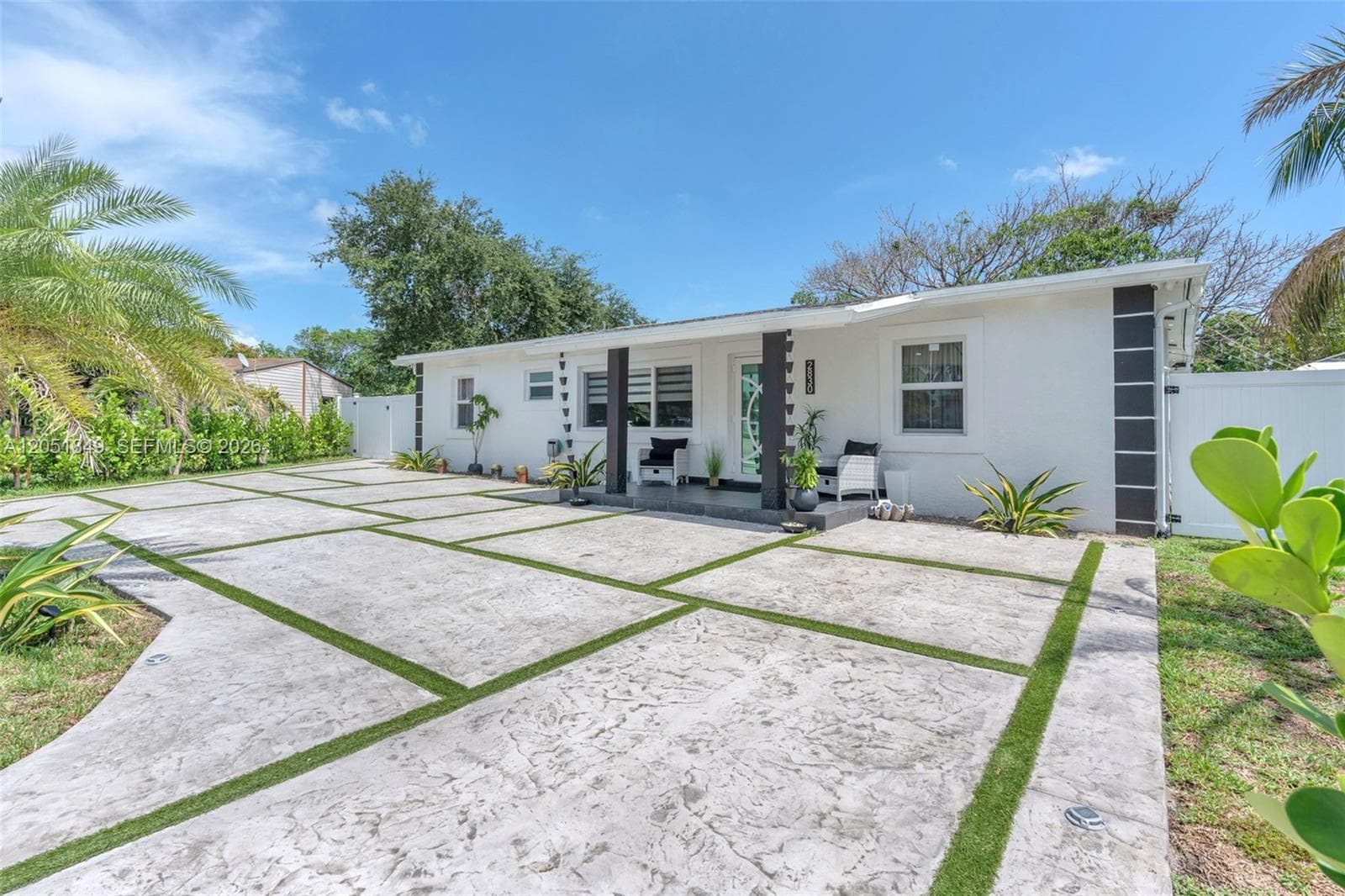2830 NW 156th St, Miami Gardens, FL 33054 — zdjęcie 2