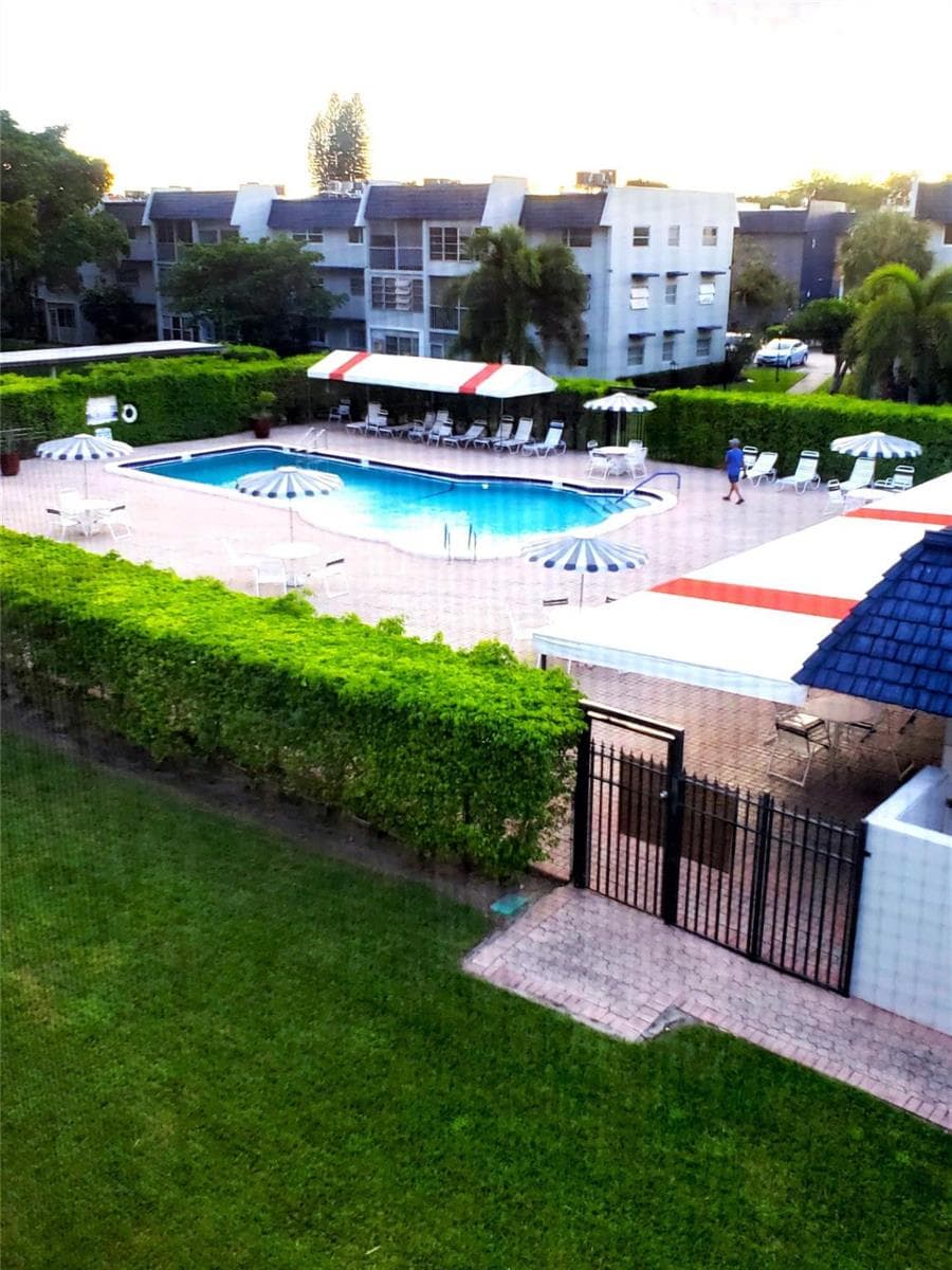7897 Golf Circle Drive # 303, Margate, FL 33063 — zdjęcie 4