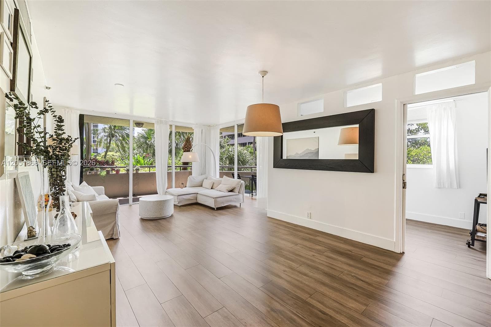 170 Ocean Lane Dr # 305, Key Biscayne, FL 33149 — zdjęcie 4