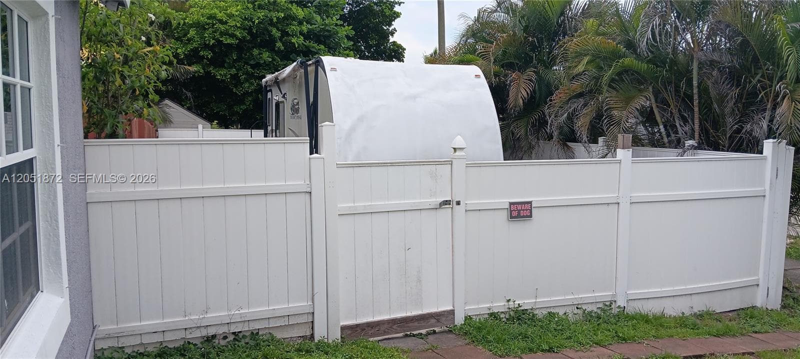 4331 SW 23rd Ct, Fort Lauderdale, FL 33317 — zdjęcie 3