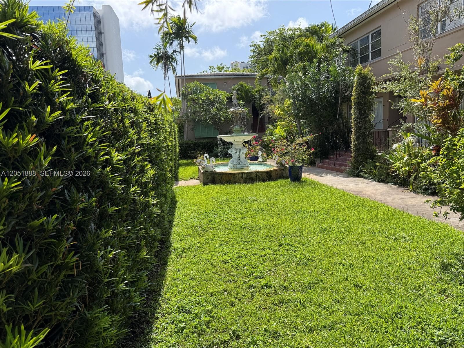 42 Almeria Ave # 21, Coral Gables, FL 33134 — zdjęcie 3