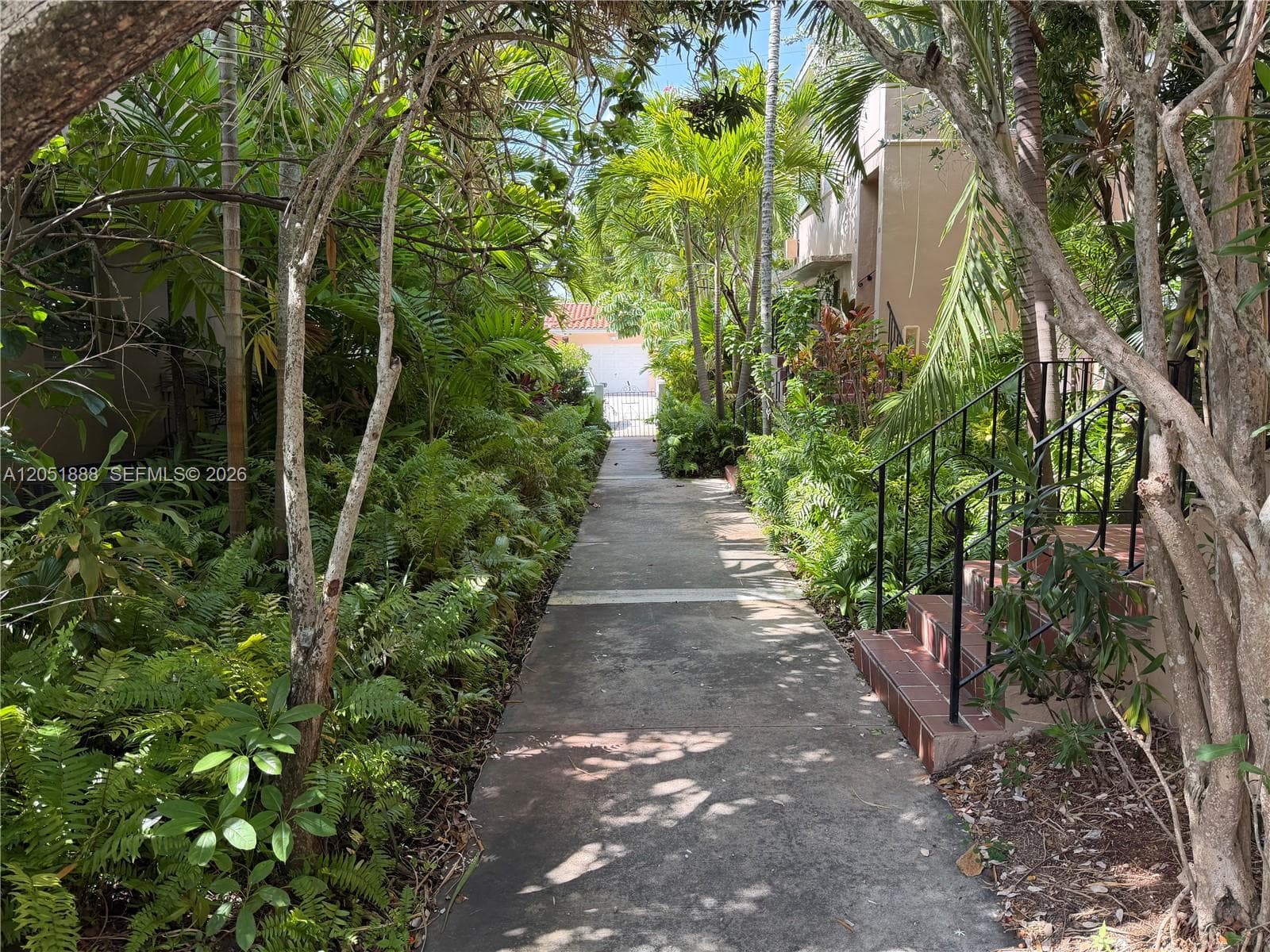 42 Almeria Ave # 21, Coral Gables, FL 33134 — zdjęcie 4