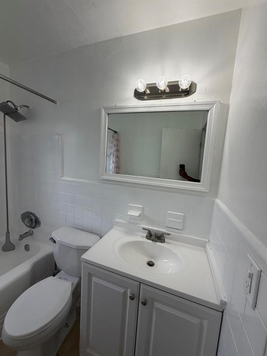 1409 NW 2nd Avenue, Fort Lauderdale, FL 33311 — zdjęcie 2