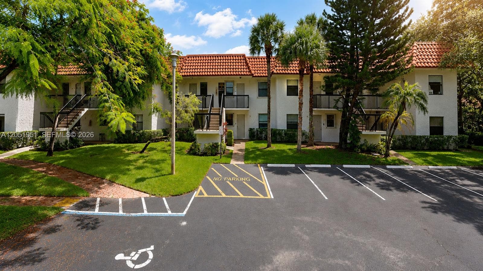 15701 W Waterside Cir # 205, Sunrise, FL 33326