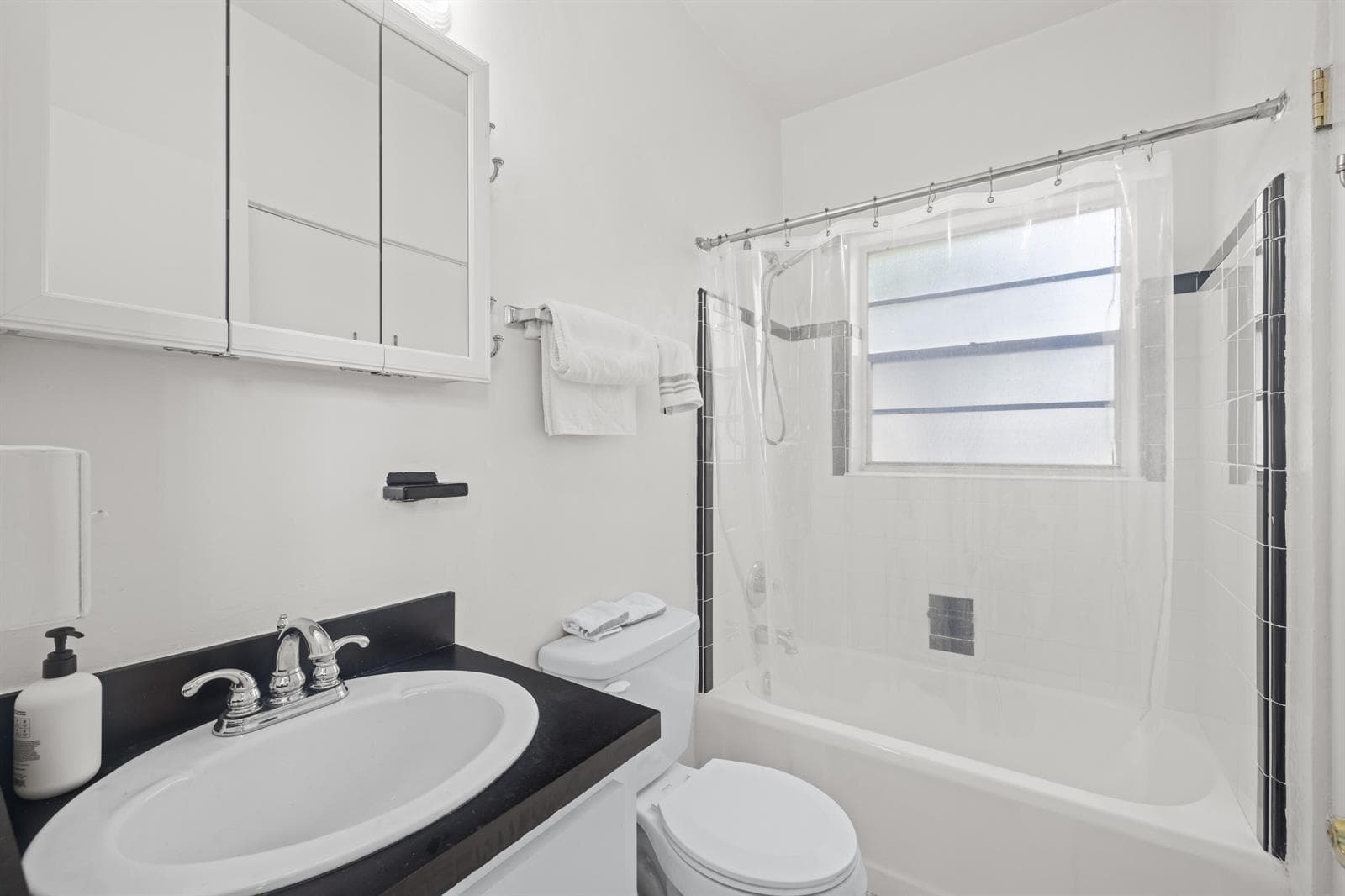 172 N County Road # 5, Palm Beach, FL 33480 — zdjęcie 4