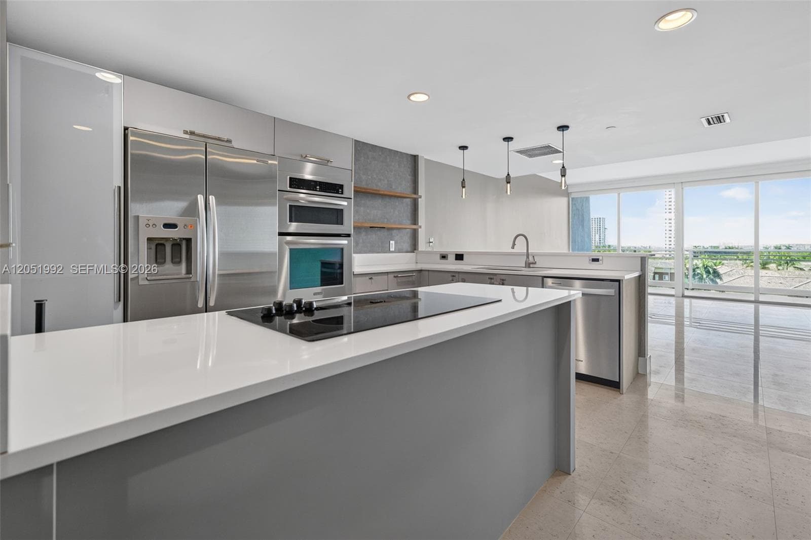 2950 NE 188th St # 406, Aventura, FL 33180 — zdjęcie 3