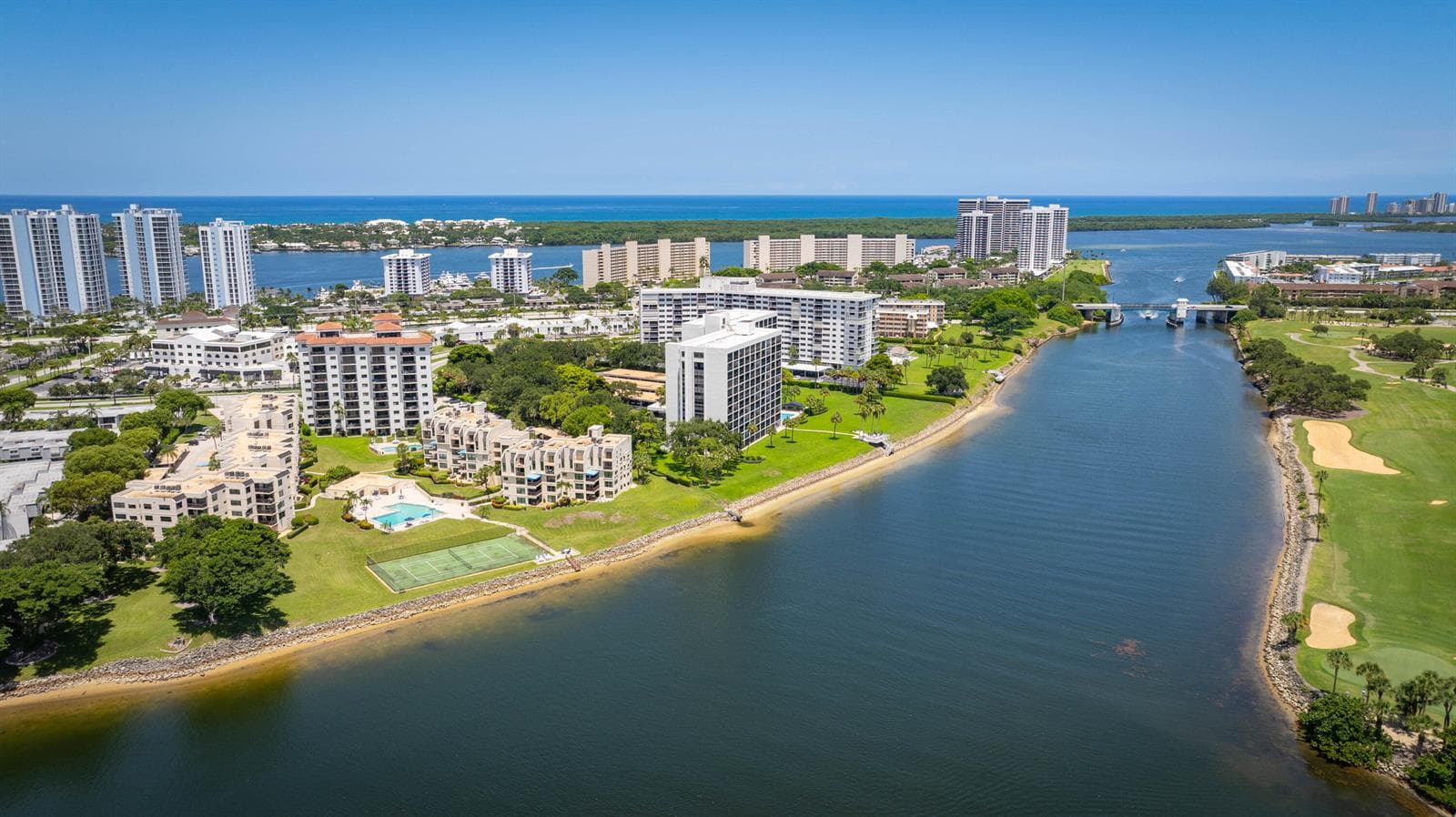 374 Golfview Road # 205, North Palm Beach, FL 33408
