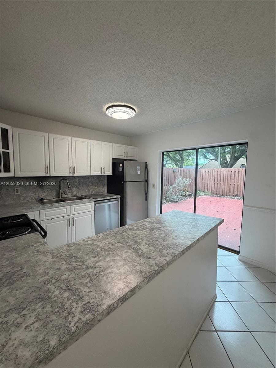 2563 CAMELOT # 2563, Cooper City, FL 33026 — zdjęcie 3