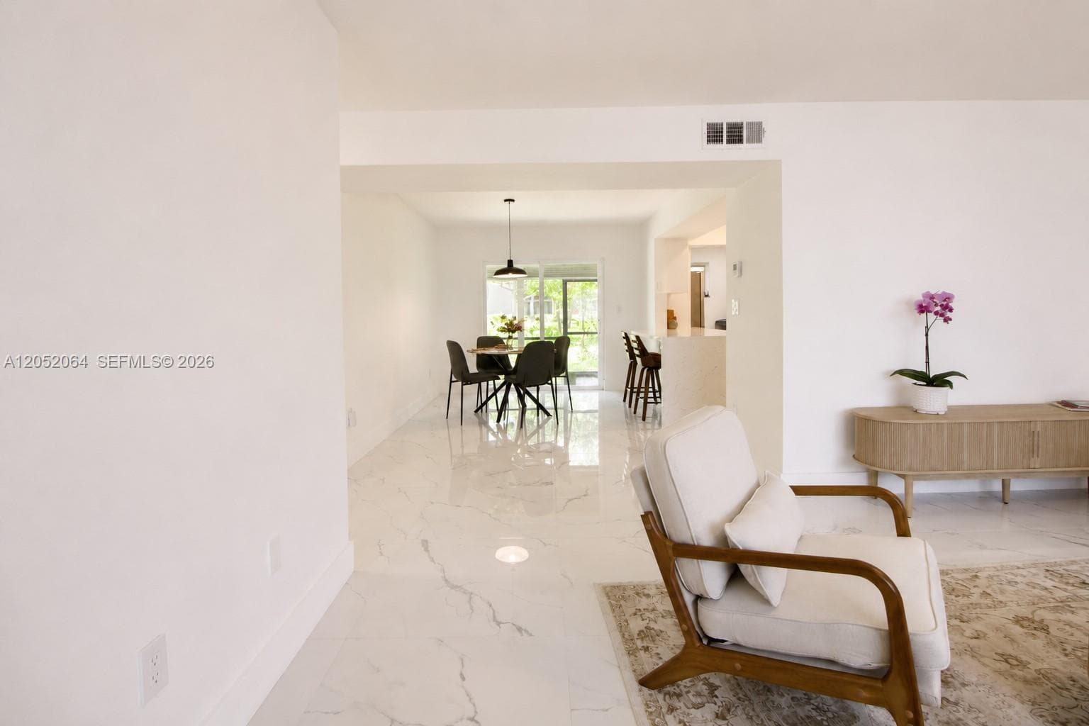 8401 SW 107th Ave # 130E, Miami, FL 33173 — zdjęcie 2
