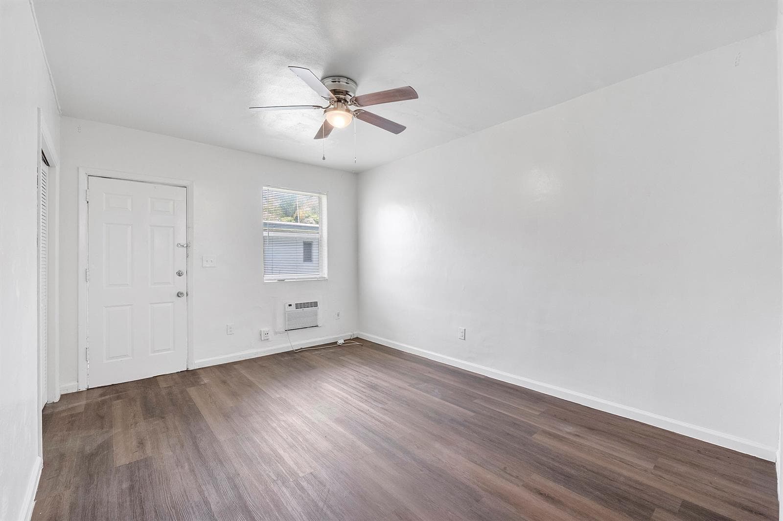 515 NE 150th Street # 1, Miami, FL 33161 — zdjęcie 2