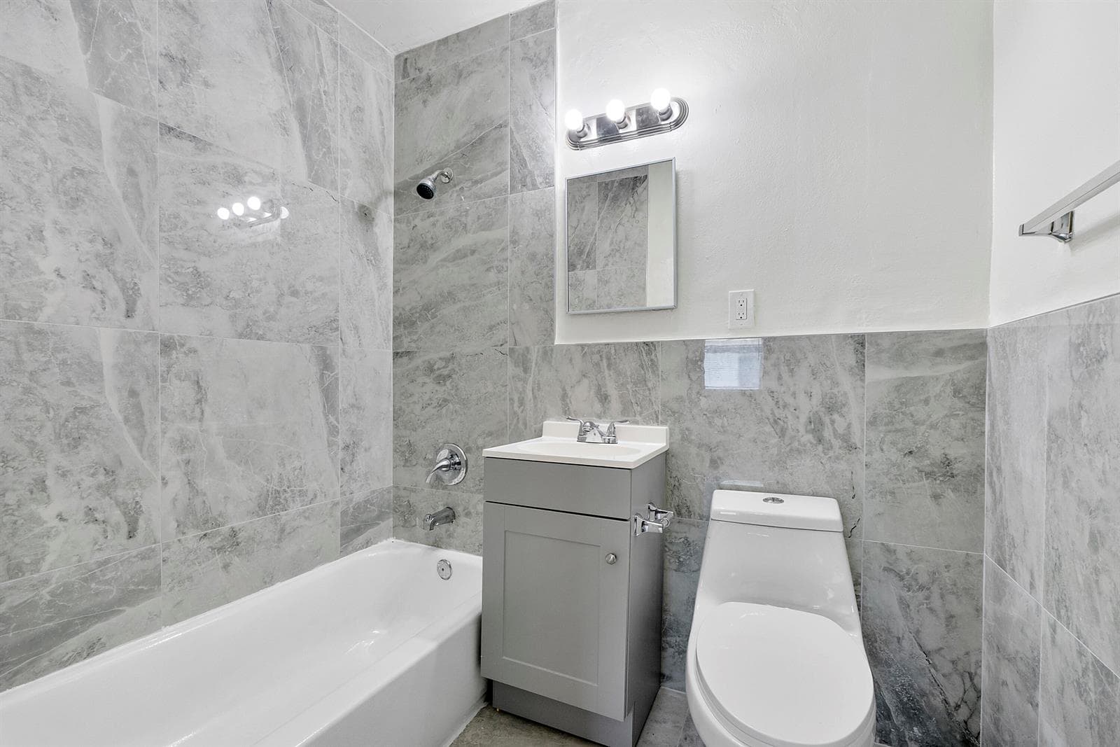 515 NE 150th Street # 1, Miami, FL 33161 — zdjęcie 5