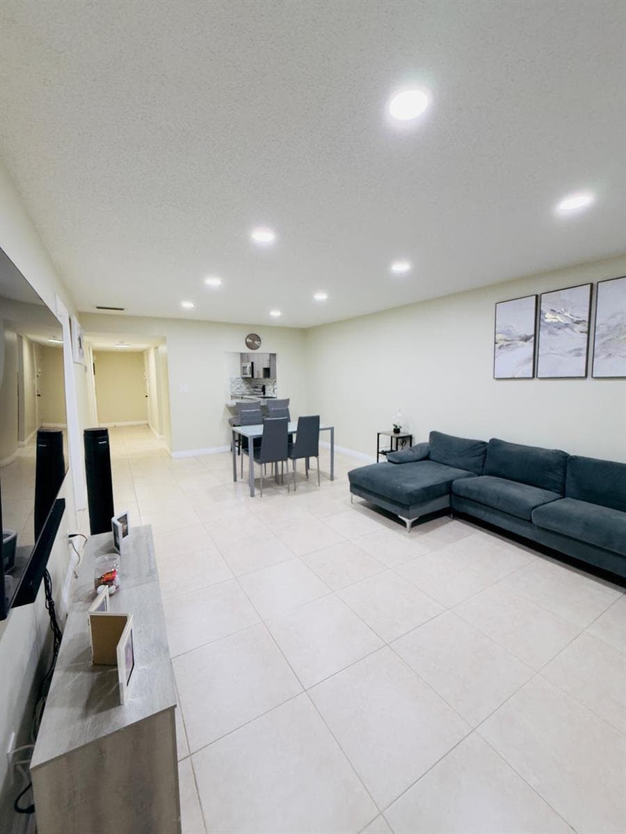 5545 N Lakewood Circle N # 425, Margate, FL 33063 — zdjęcie 3