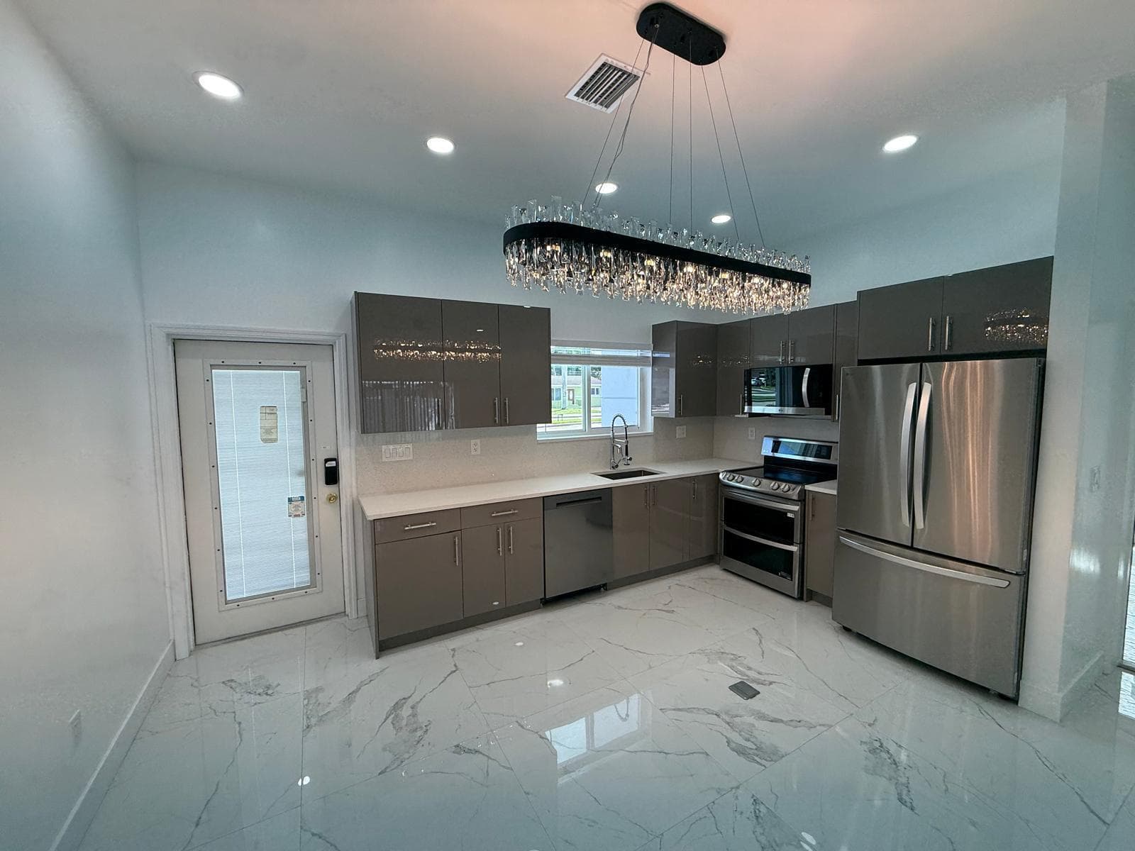 6319 Southgate Boulevard, Margate, FL 33068 — zdjęcie 2
