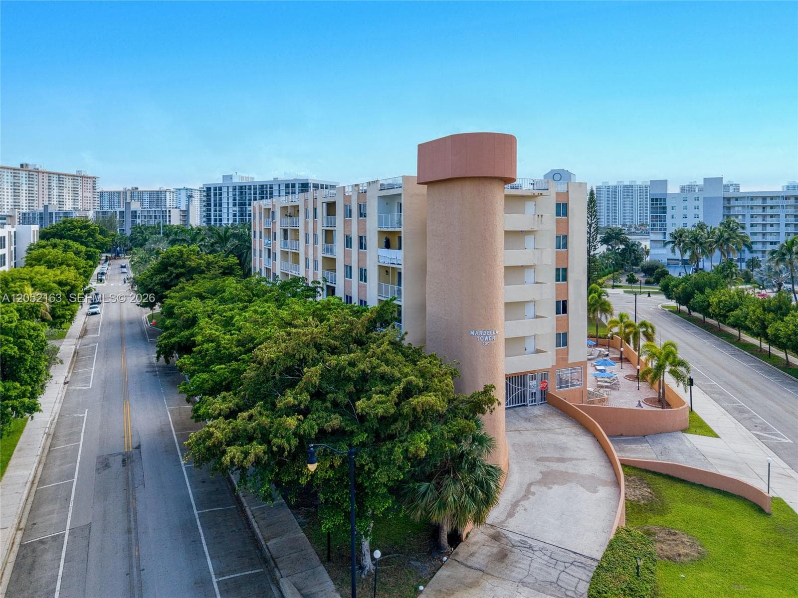 200 178th Dr # 711, Sunny Isles Beach, FL 33160
