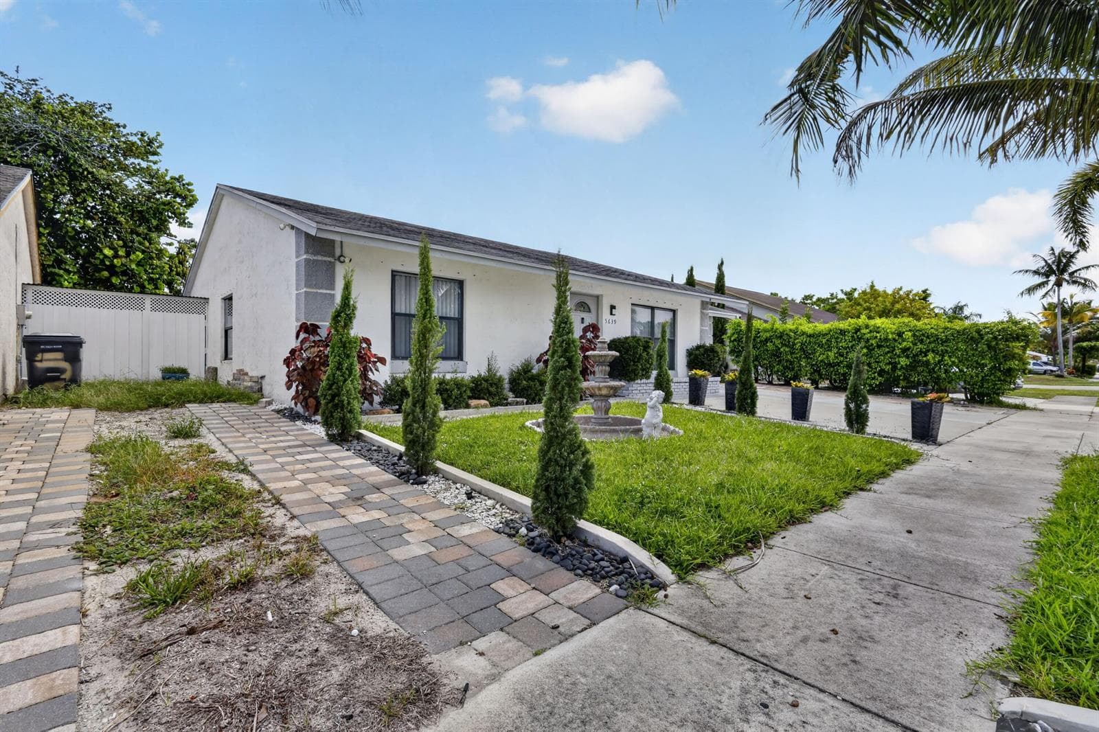 5639 Ithaca Circle E, Lake Worth, FL 33463 — zdjęcie 4