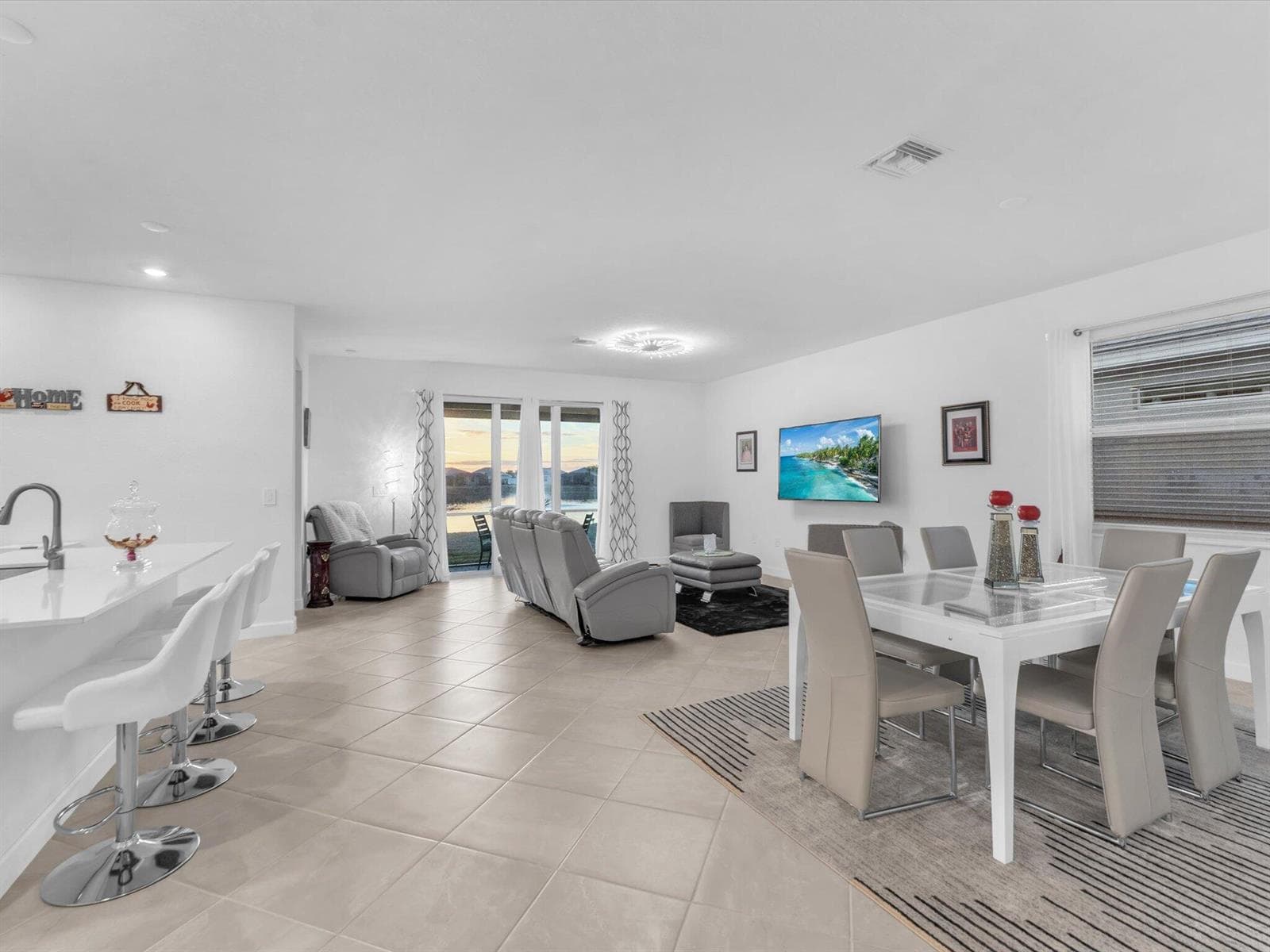 7973 Lakes Edge Lane, Port Charlotte, FL 33981 — zdjęcie 5