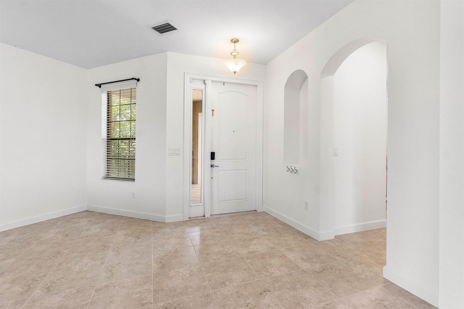 5428 Sandbirch Way, Lake Worth, FL 33463 — zdjęcie 3