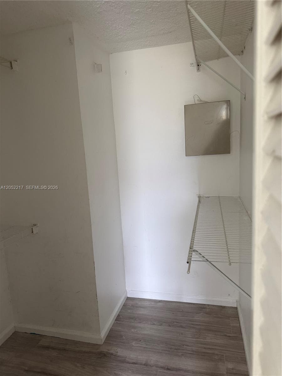 2451 NW 56th Ave # 1-205, Lauderhill, FL 33313 — zdjęcie 2