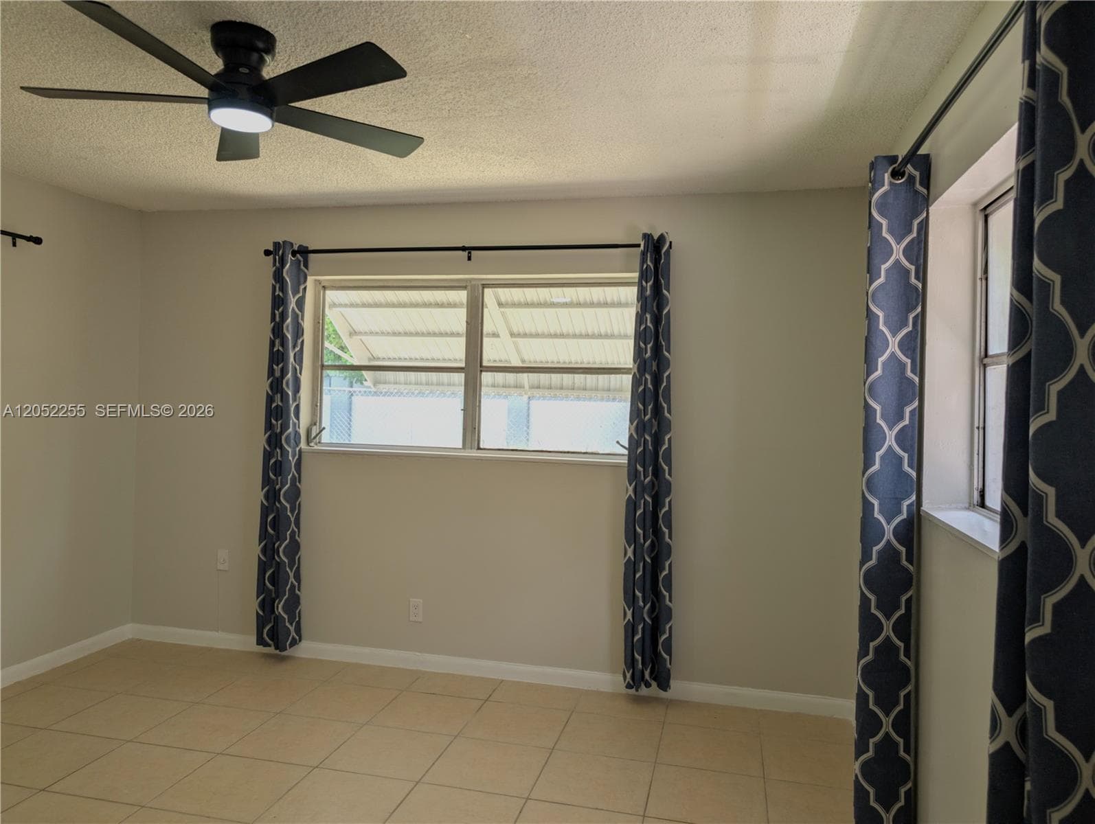 888 SW 62nd Ave, North Lauderdale, FL 33068 — zdjęcie 3