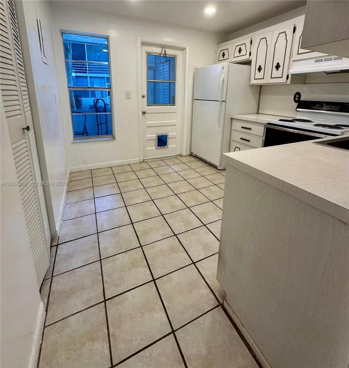 3777 NW 78th Ave # 10B, Davie, FL 33024 — zdjęcie 5