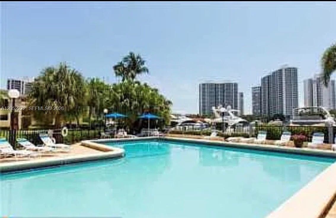 3553 Magellan Cir # 317-1, Aventura, FL 33180 — zdjęcie 2